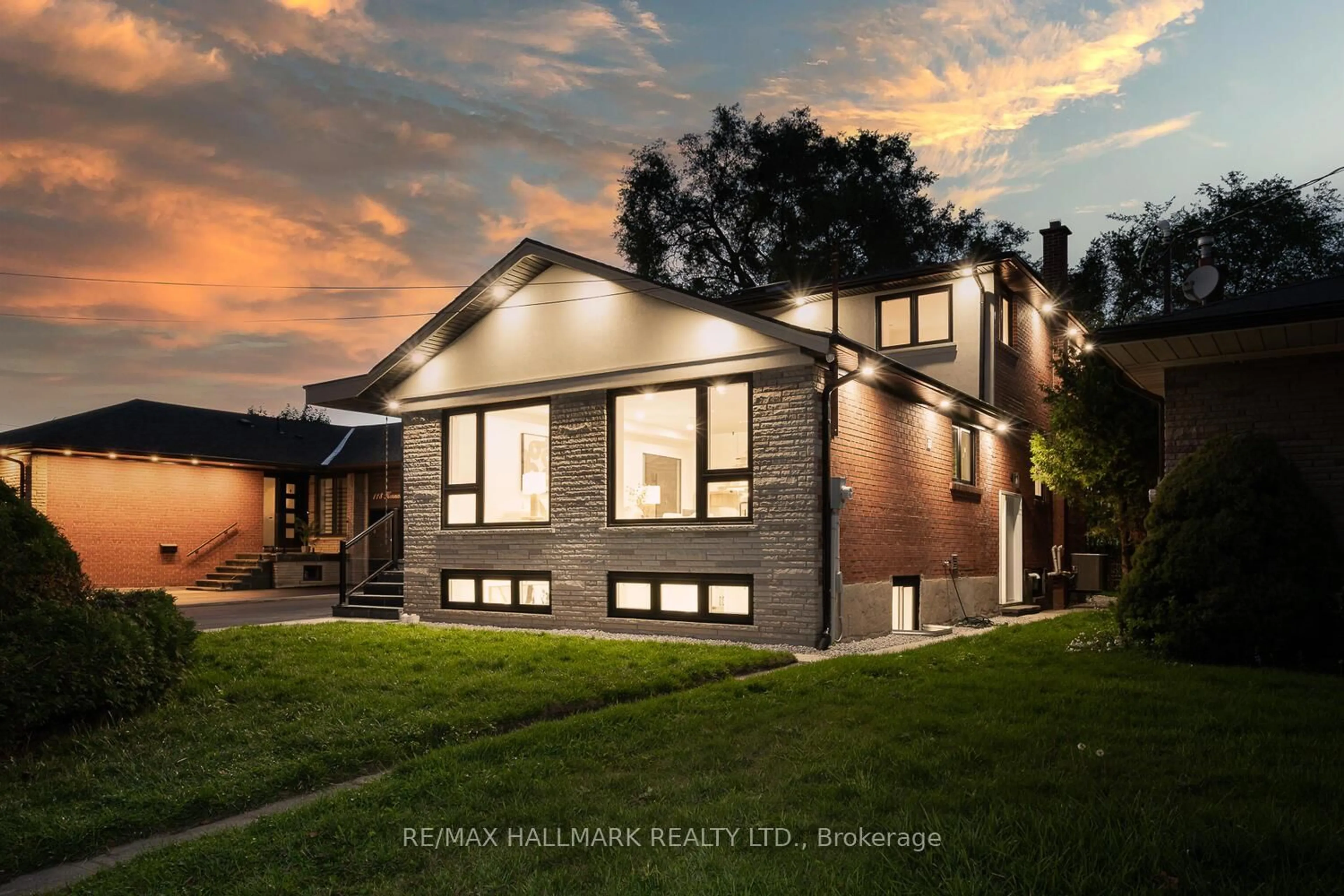 Home with brick exterior material, building for 116 Kennard Ave, Toronto Ontario M3H 4M4