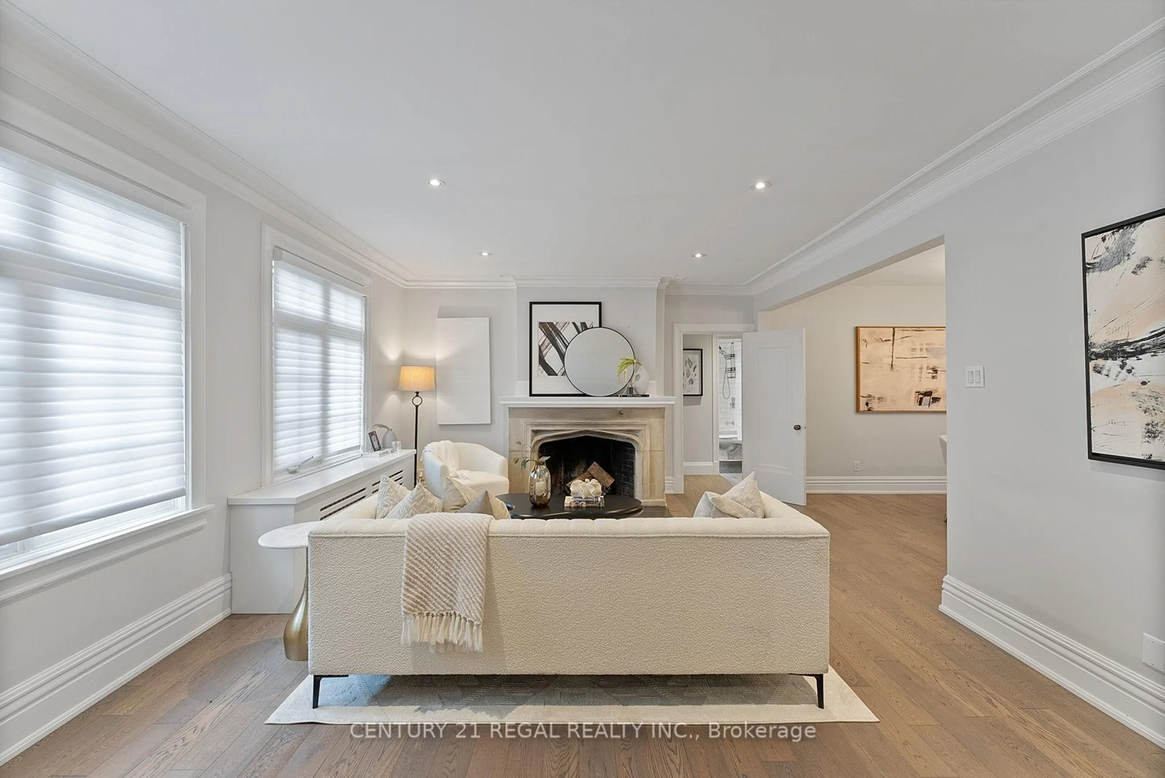 Living room with furniture, unknown for 93 Douglas Cres, Toronto Ontario M4W 2E6