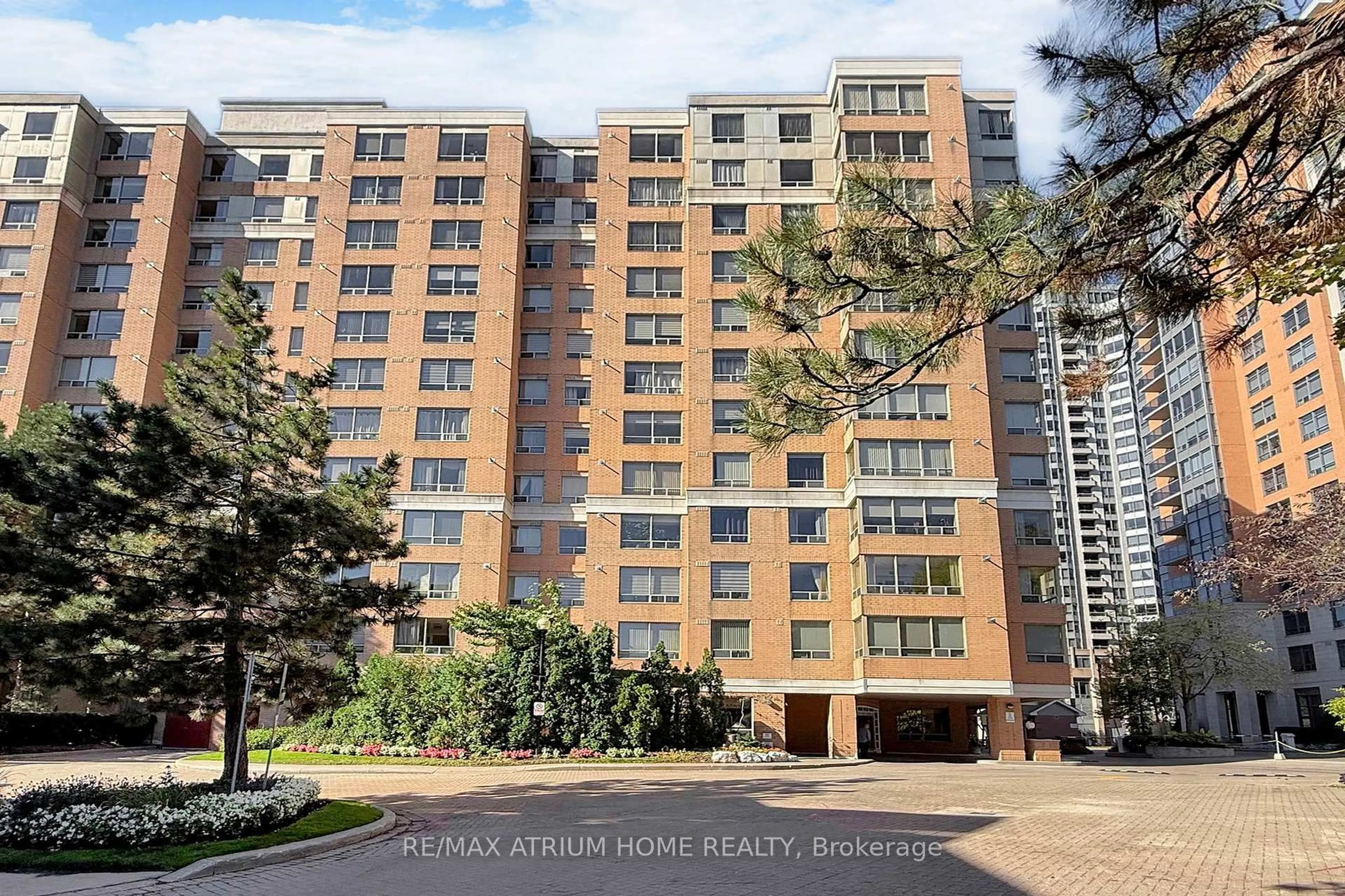 Unknown for 88 Grandview Way #PH11, Toronto Ontario M2N 6V6