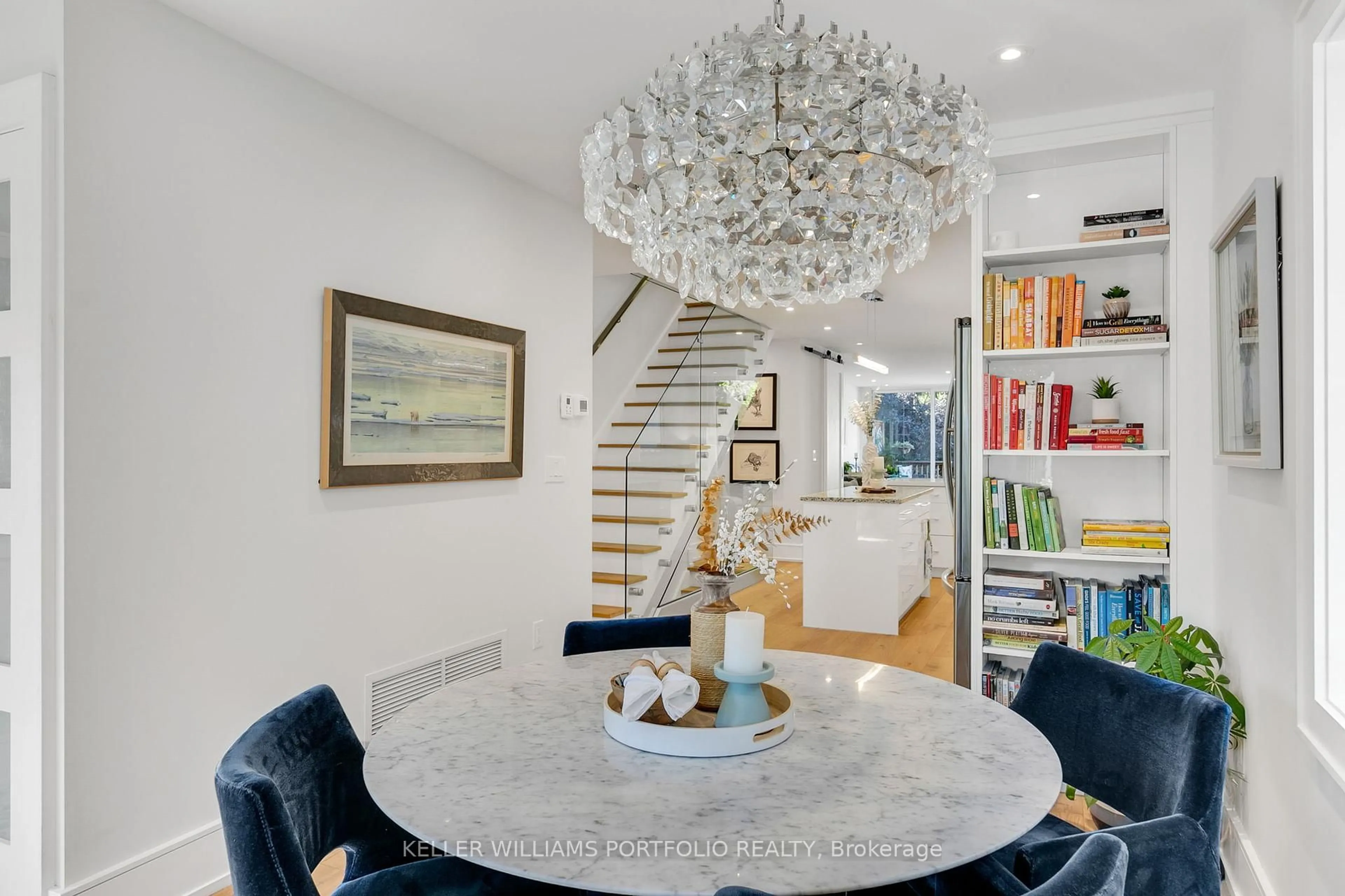 Dining room, unknown for 470 Merton St, Toronto Ontario M4S 1B3