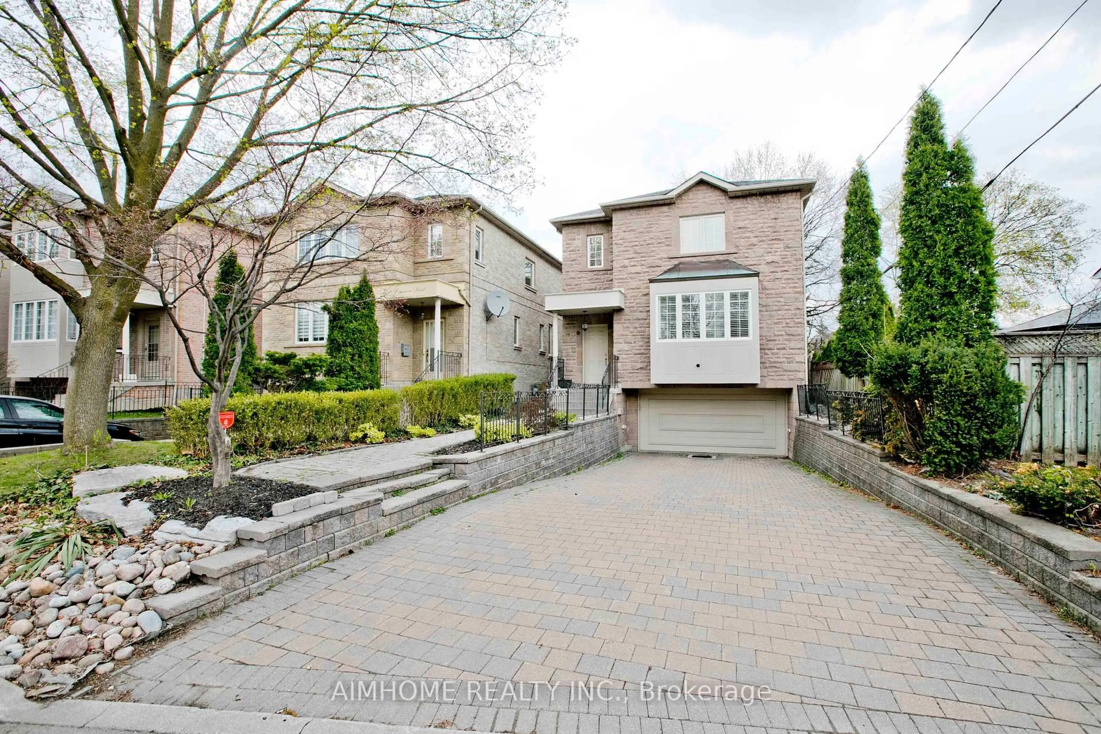 Home with brick exterior material, street for 401 Longmore St, Toronto Ontario M2N 5C2