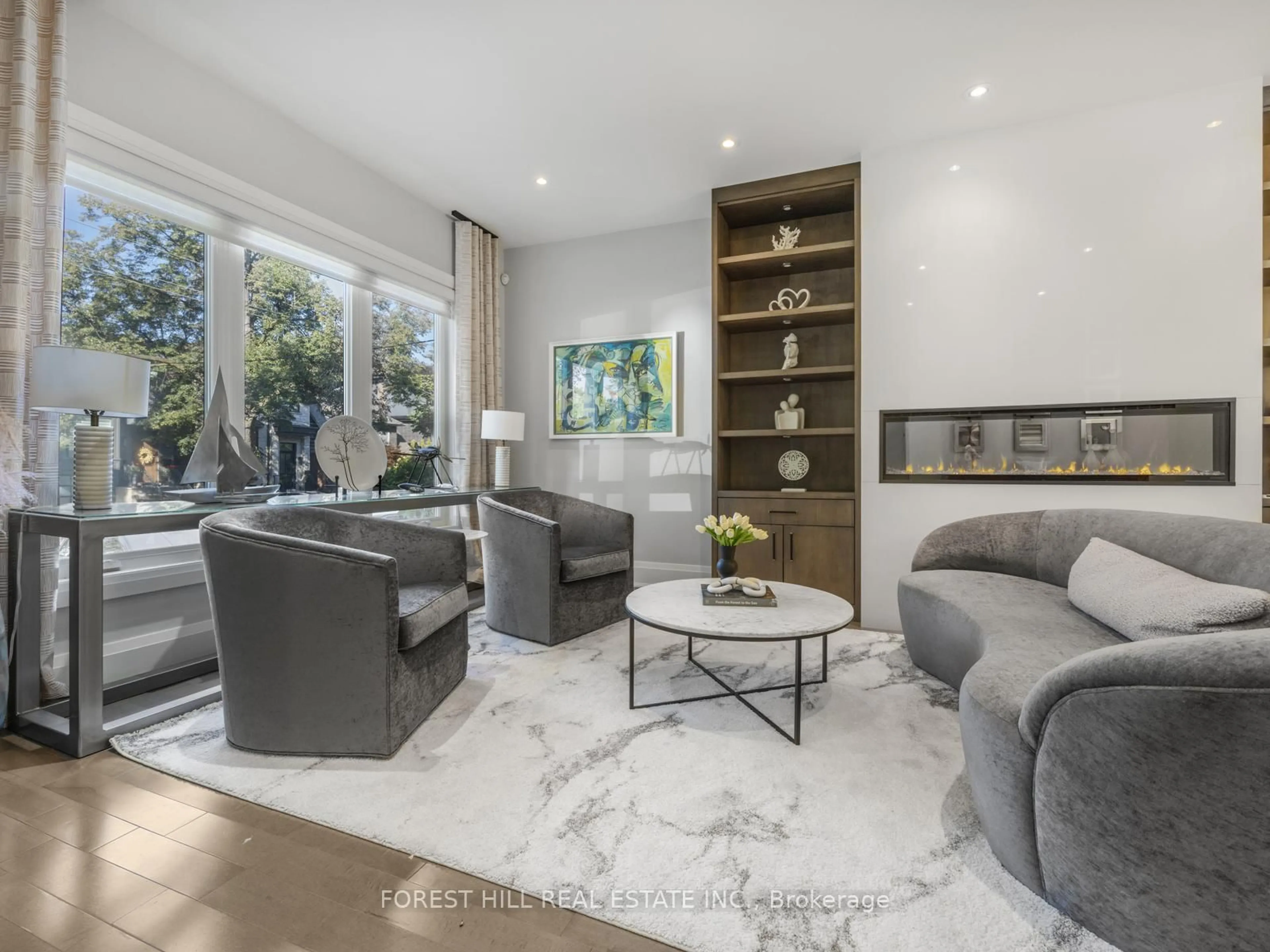 Living room with furniture, unknown for 67 Duggan Ave, Toronto Ontario M4V 1Y1