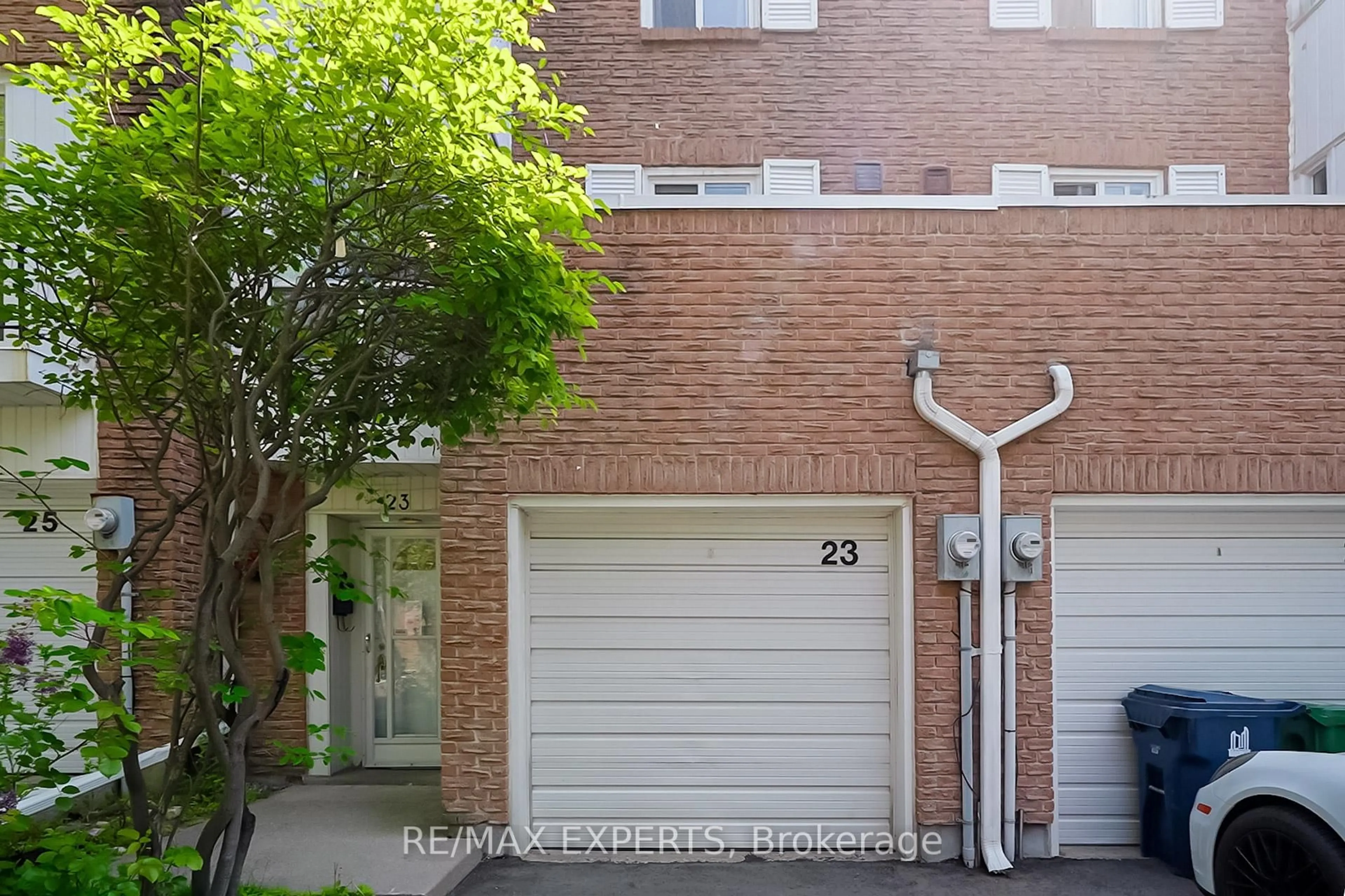 Unknown for 23 Thimble Berry Way, Toronto Ontario M2H 3K6