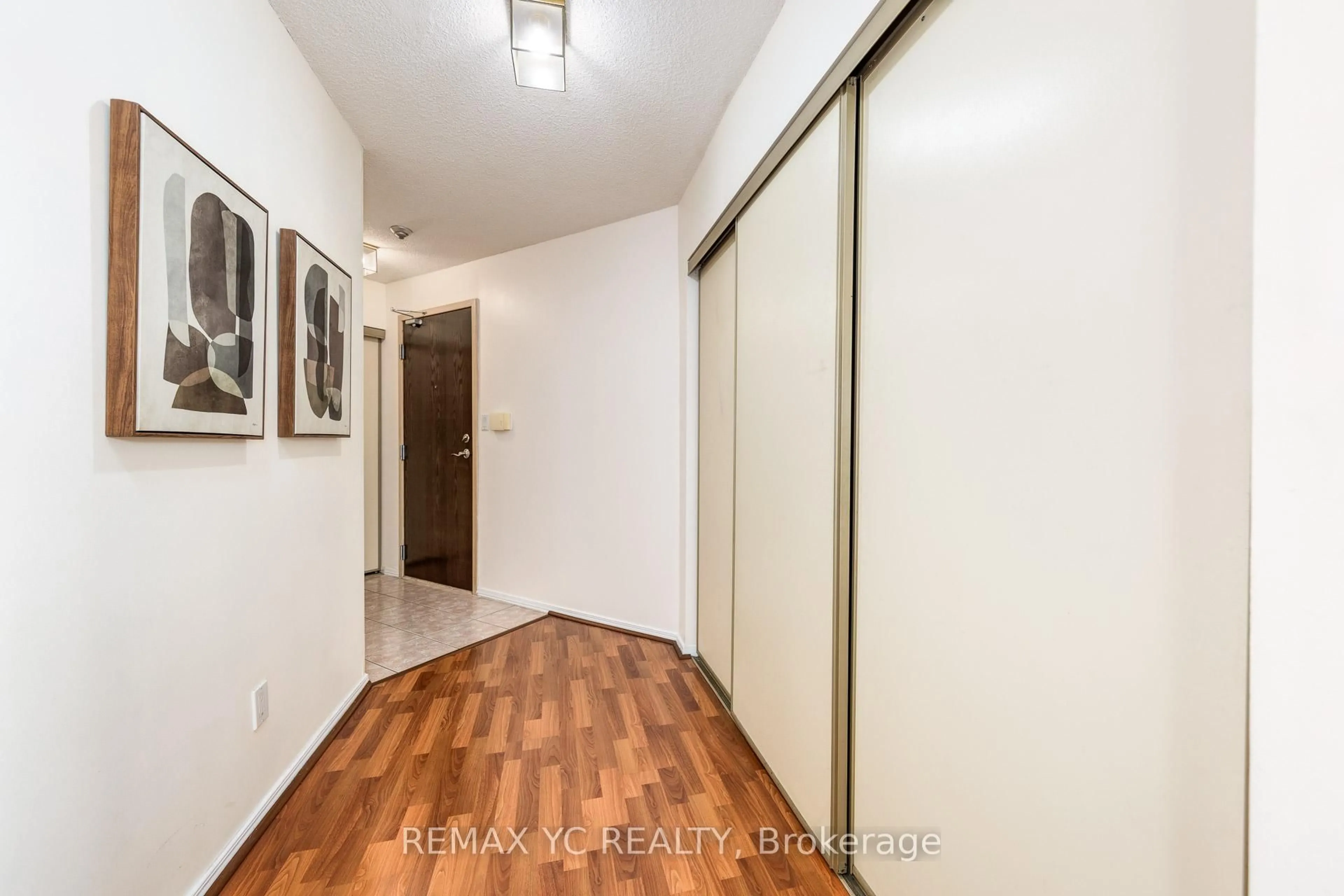 Unknown for 30 Greenfield Ave #614, Toronto Ontario M2N 6N3