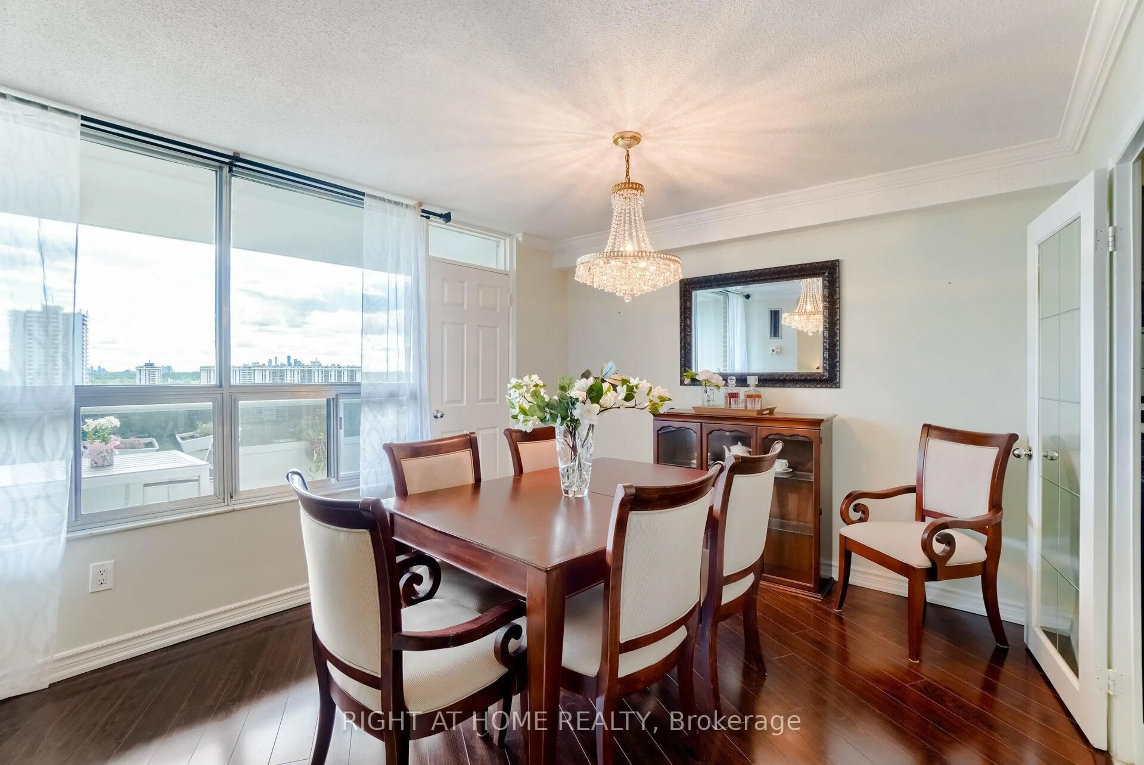 Dining room, wood/laminate floor for 5 Shady Gfwy #1607, Toronto Ontario M3C 3A5