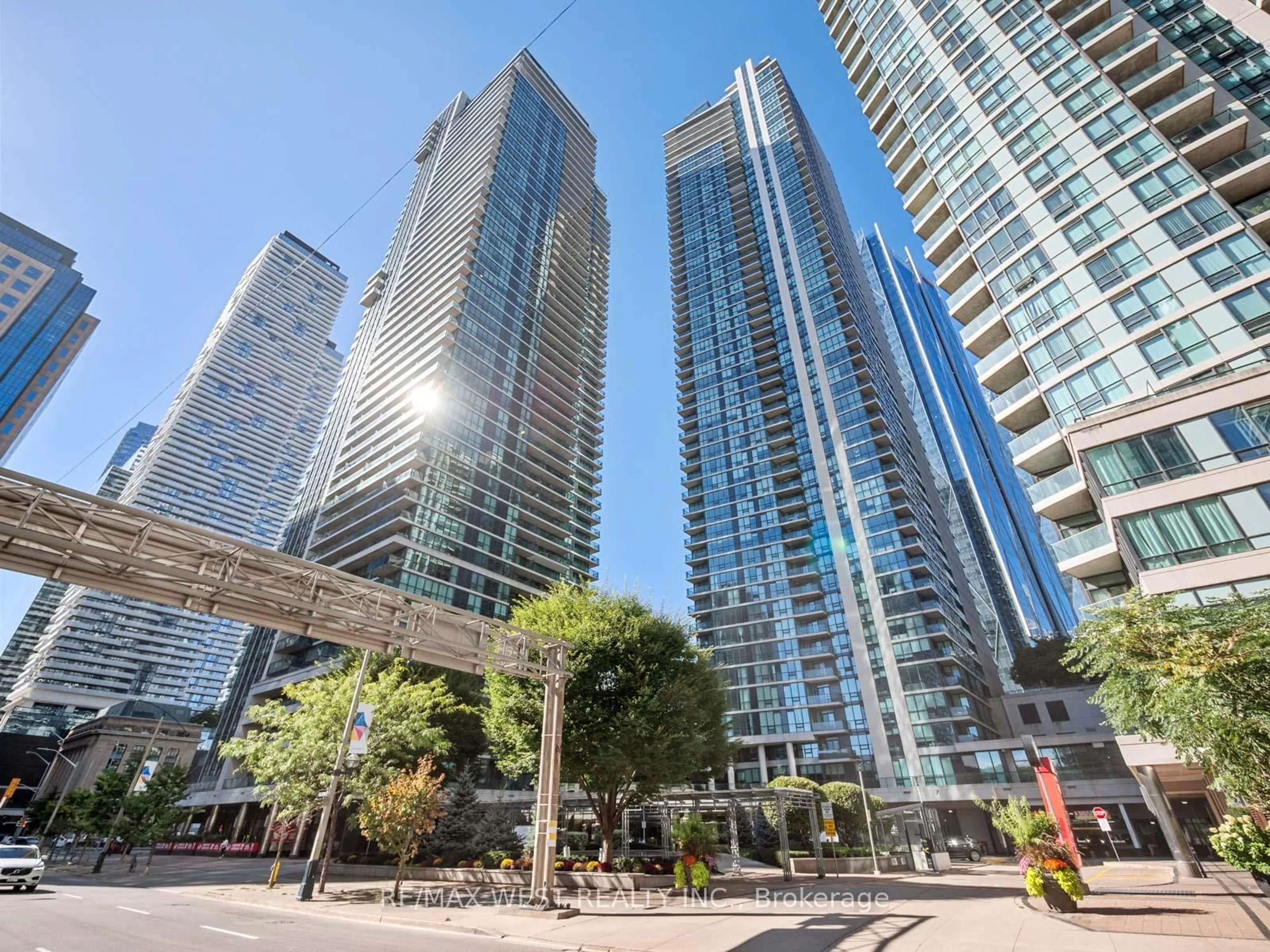 Unknown for 33 Bay St #3104, Toronto Ontario M5J 2Z3