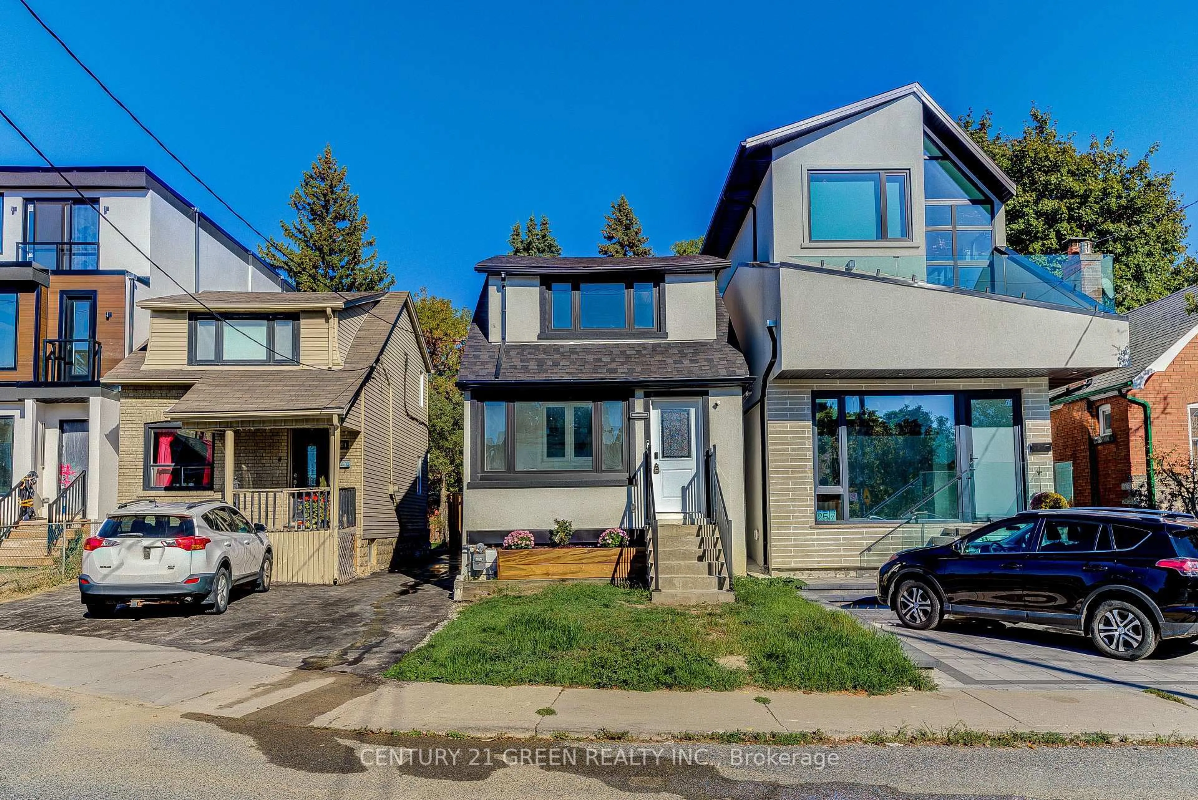 Unknown for 259 Robina Ave, Toronto Ontario M6C 3Y9