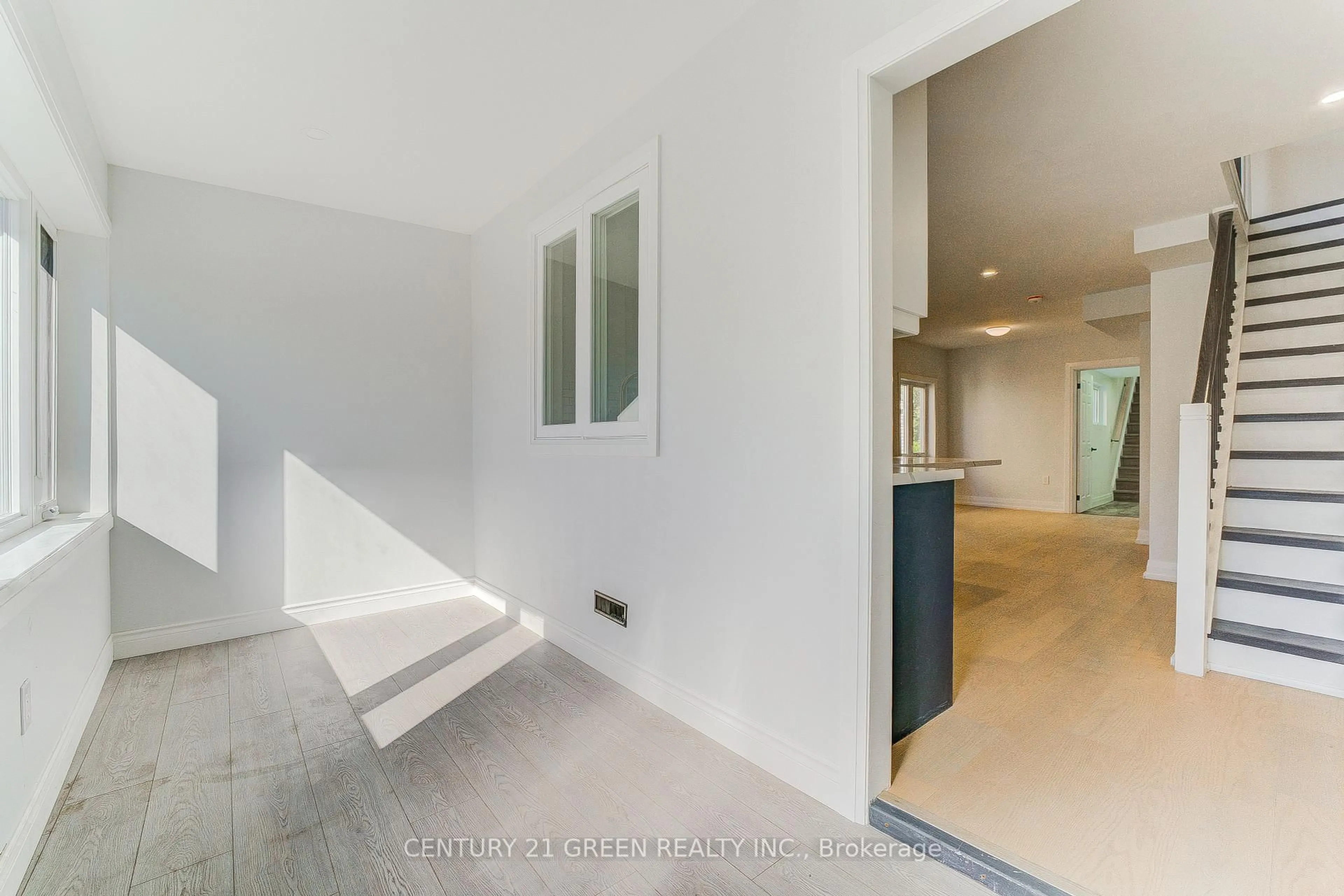 Indoor entryway for 259 Robina Ave, Toronto Ontario M6C 3Y9