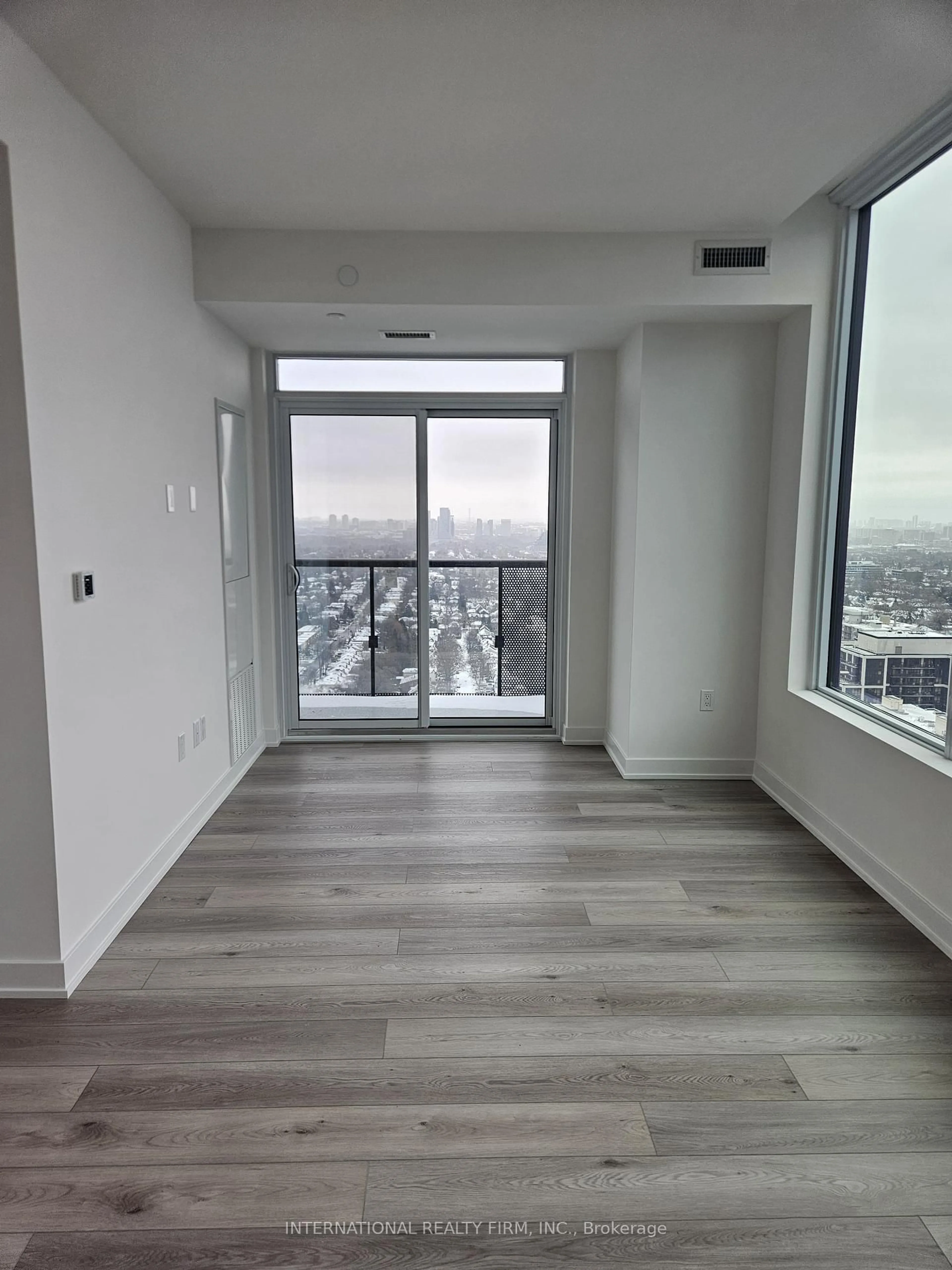A pic of a room for 127 Broadway Ave #2912, Toronto Ontario M4P 1V7