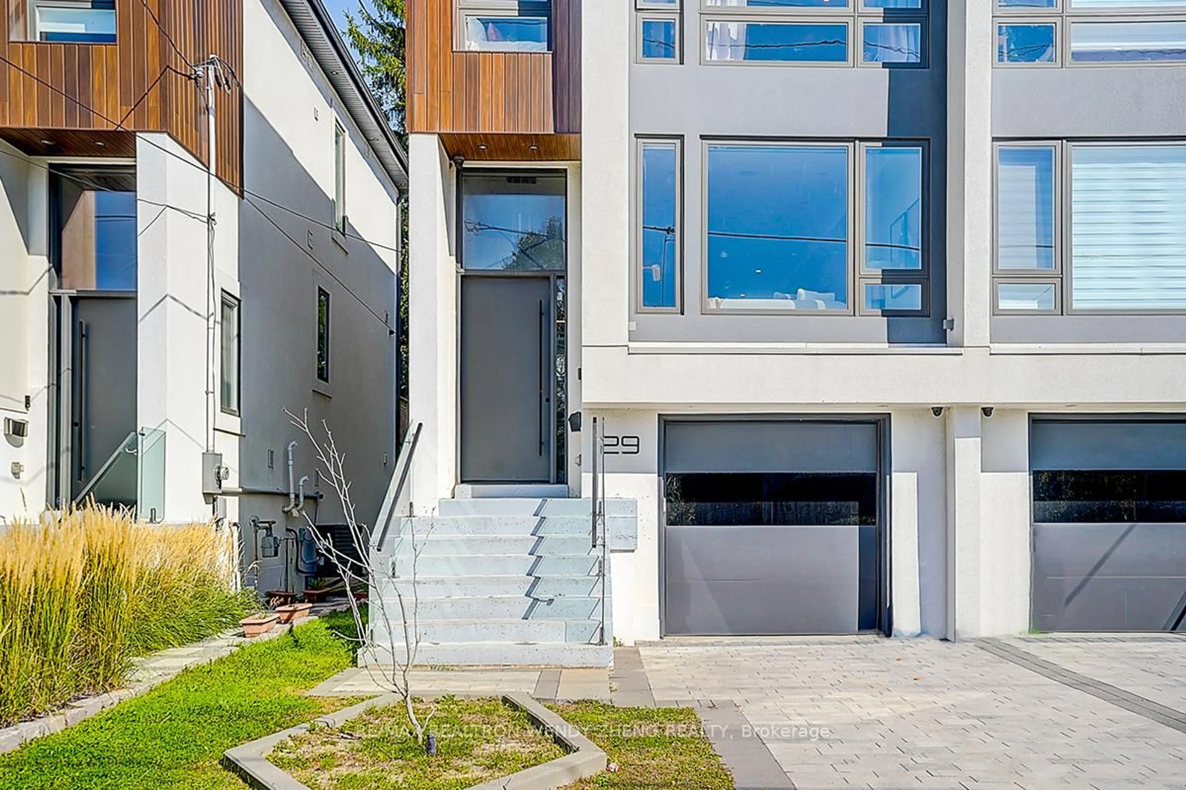 Unknown for 29 Wilmington Ave, Toronto Ontario M3H 5J1