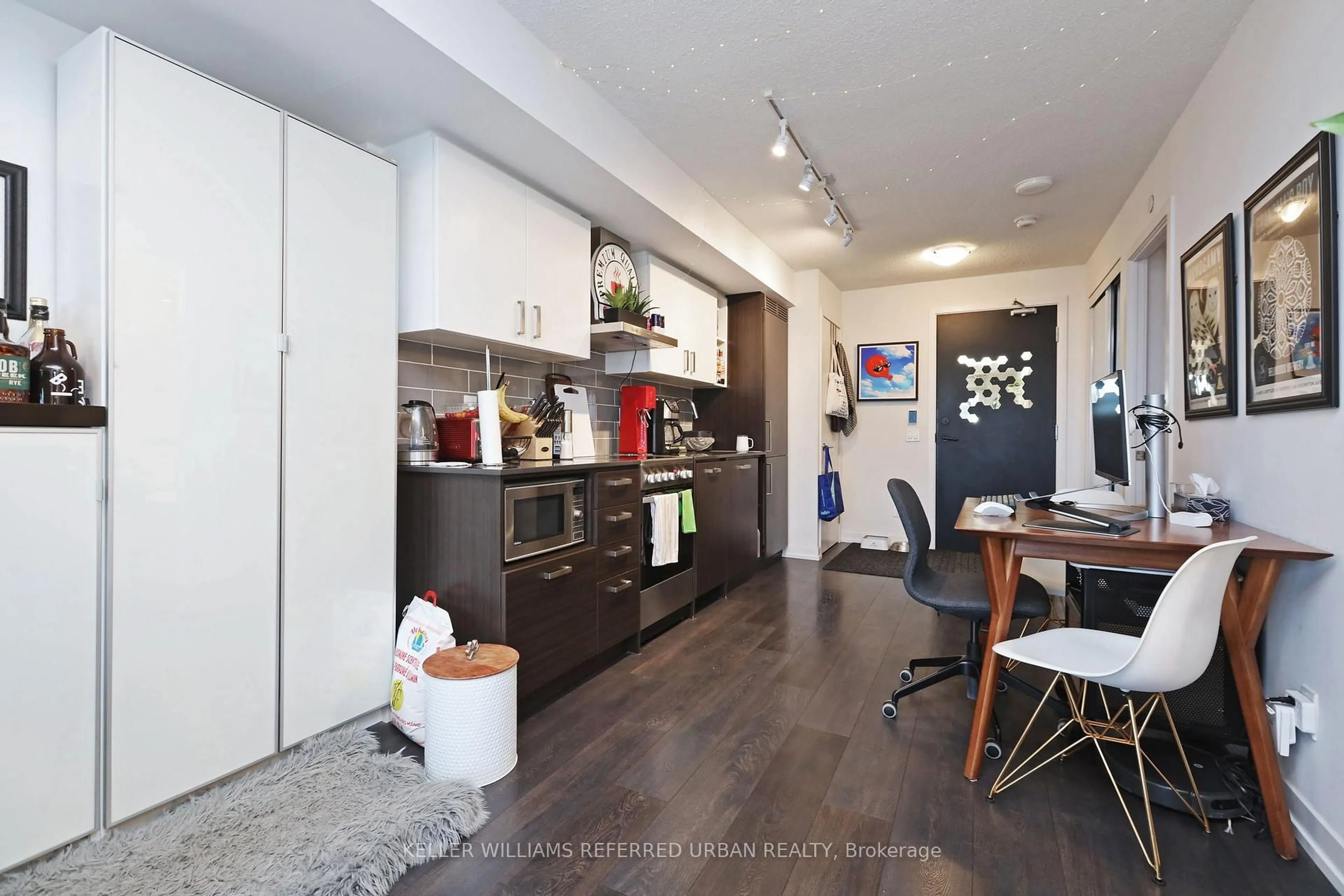 Open concept kitchen, unknown for 125 Redpath Ave #2309, Toronto Ontario M4S 0B5