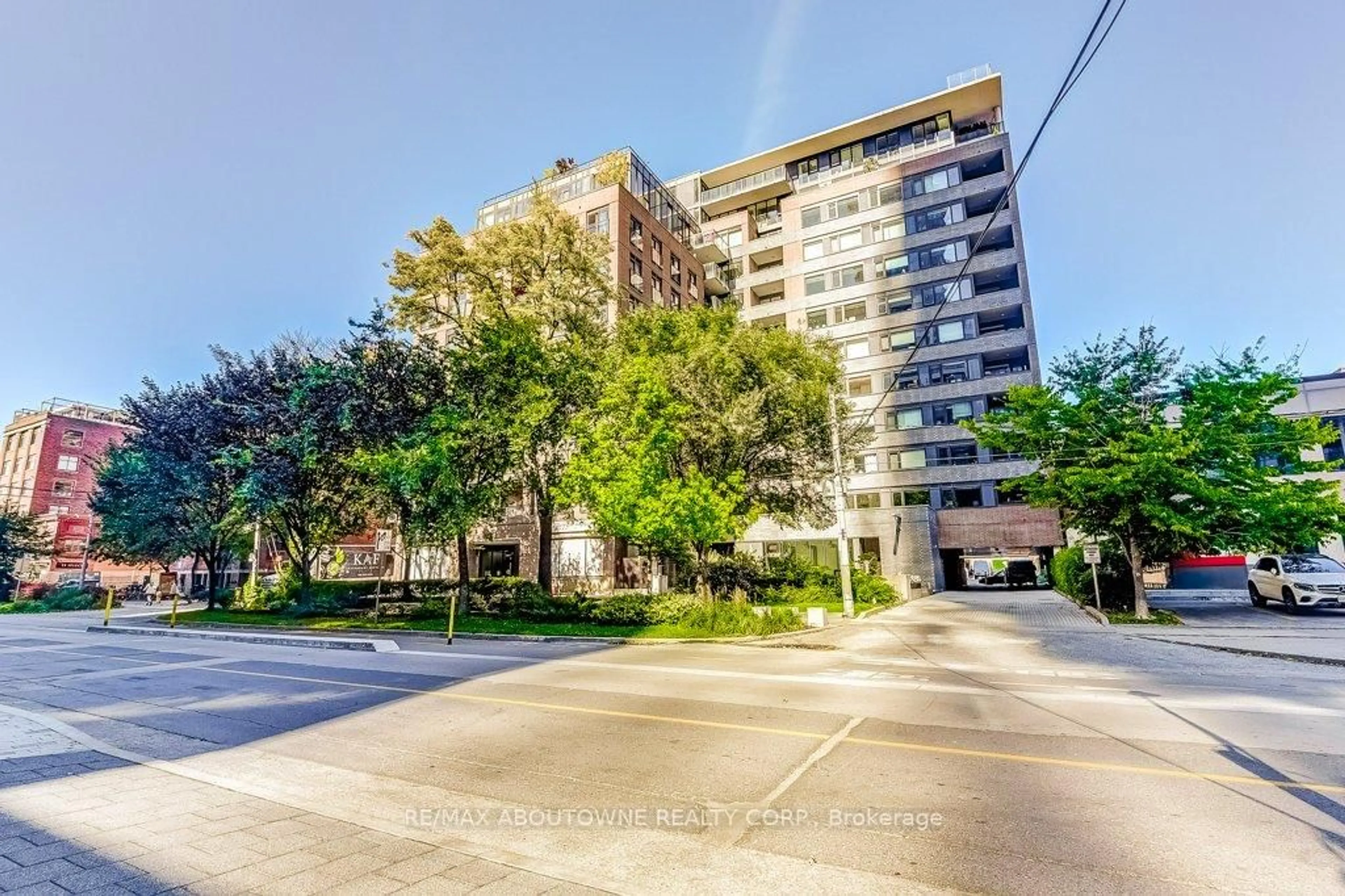 Unknown for 400 Wellington St #212, Toronto Ontario M5V 0B5