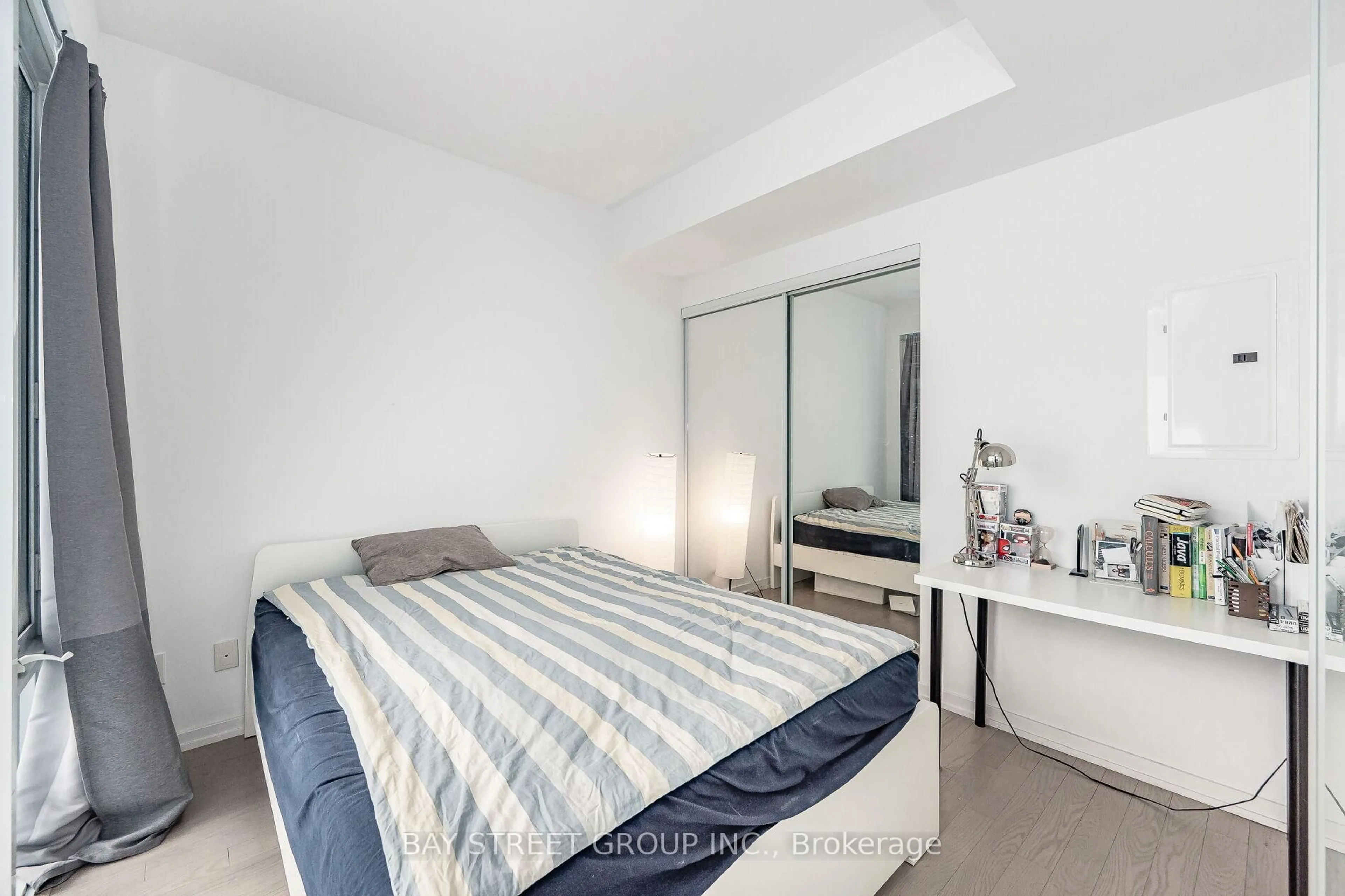 Bedroom with bed, unknown for 101 Peter St #601, Toronto Ontario M5V 0G6