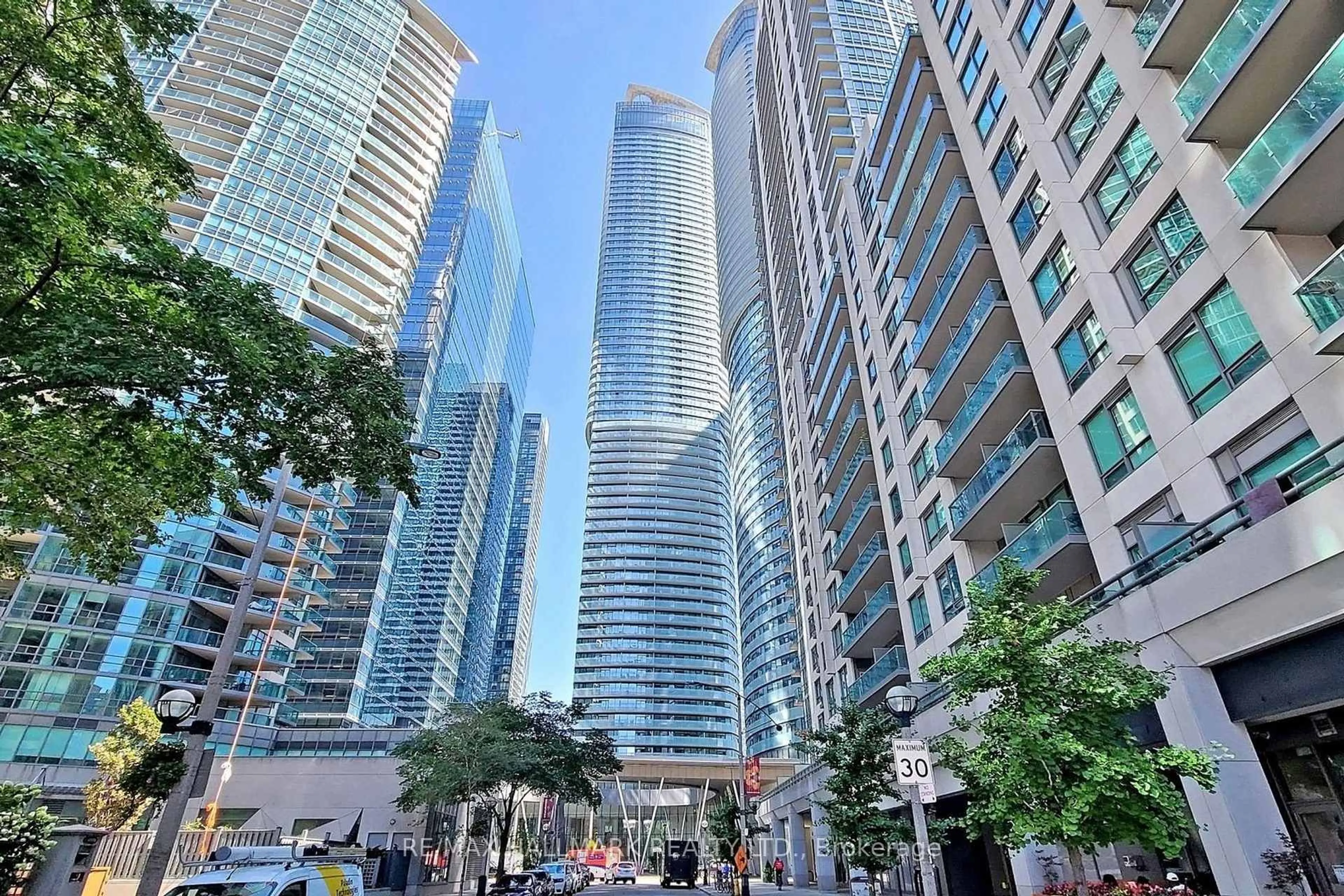 Unknown for 14 York St #3610, Toronto Ontario M5J 2Z2