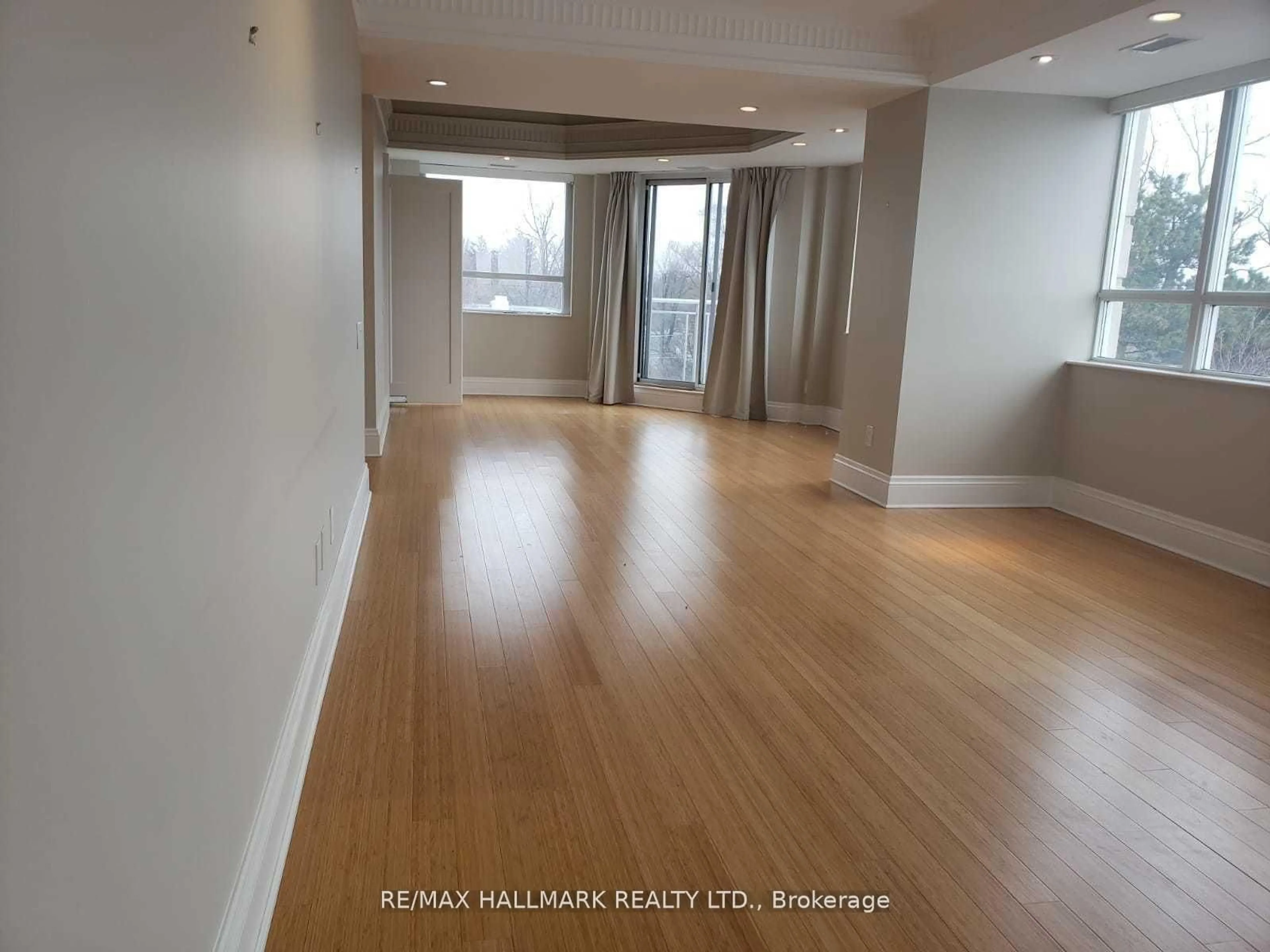 A pic of a room for 1801 Bayview Ave #Ph801, Toronto Ontario M4G 4K2