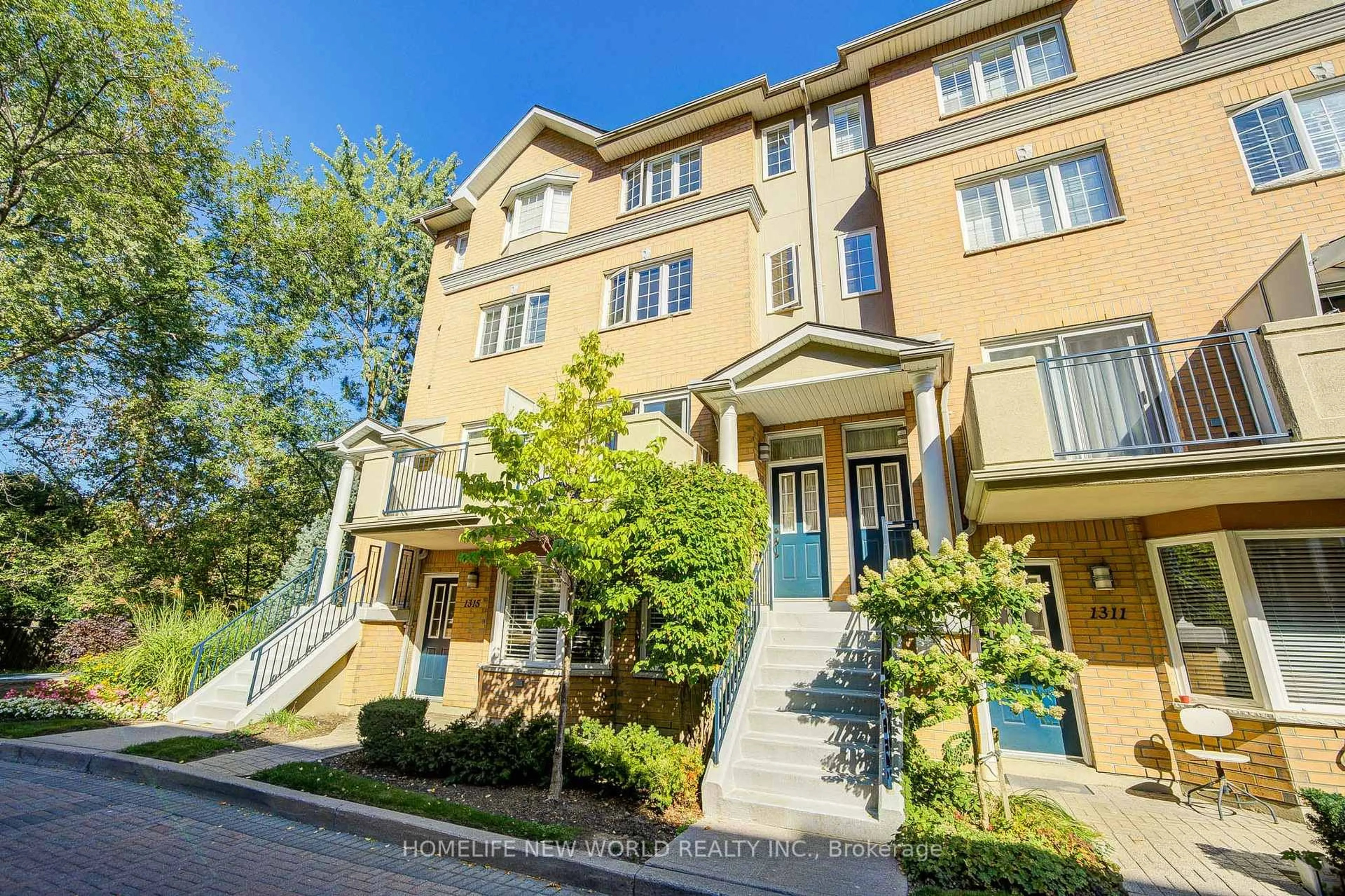Unknown for 28 Sommerset Way #1313, Toronto Ontario M2N 6W7