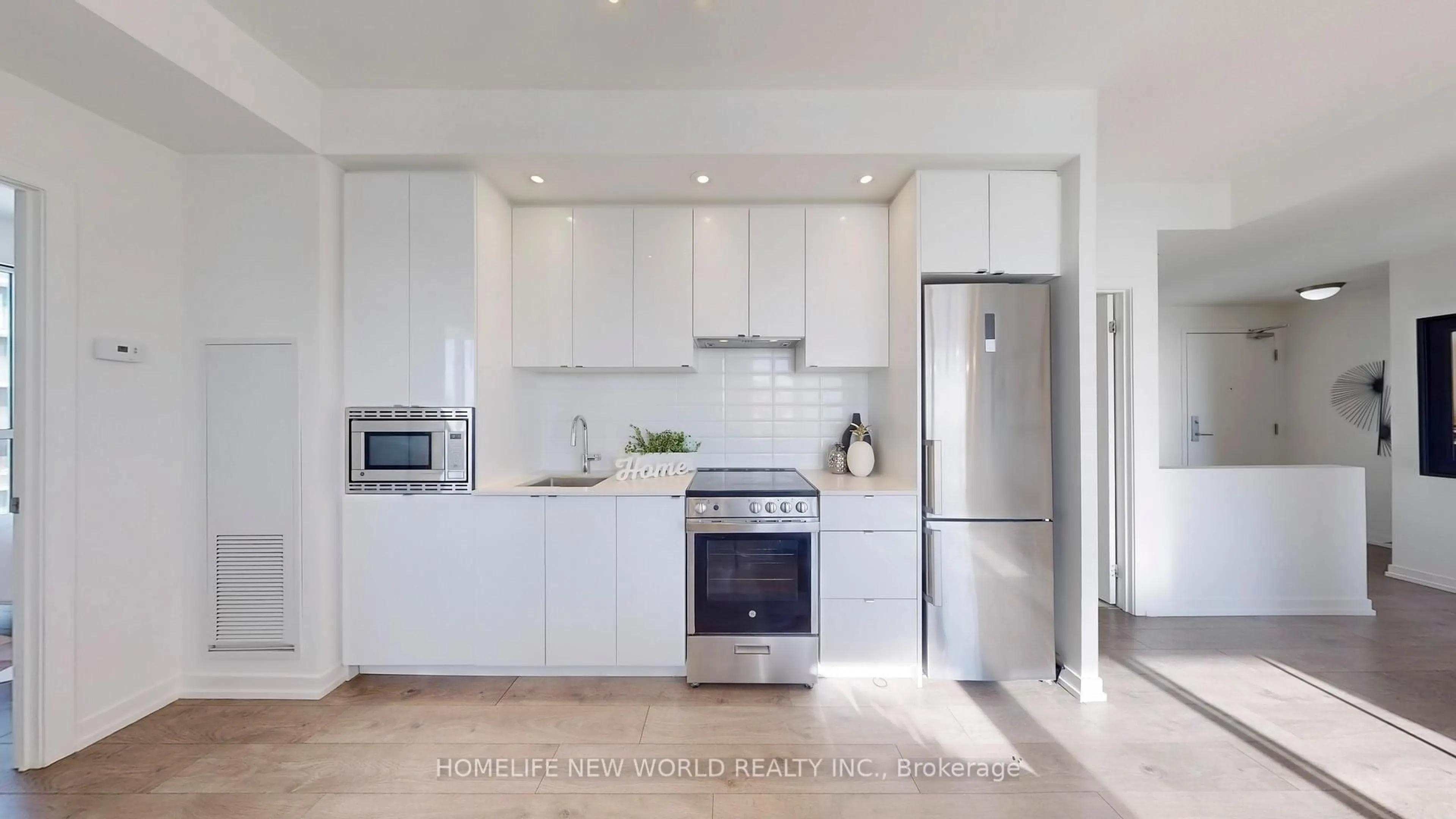 Contemporary kitchen, unknown for 49 East Liberty St #2003, Toronto Ontario M6K 0B2