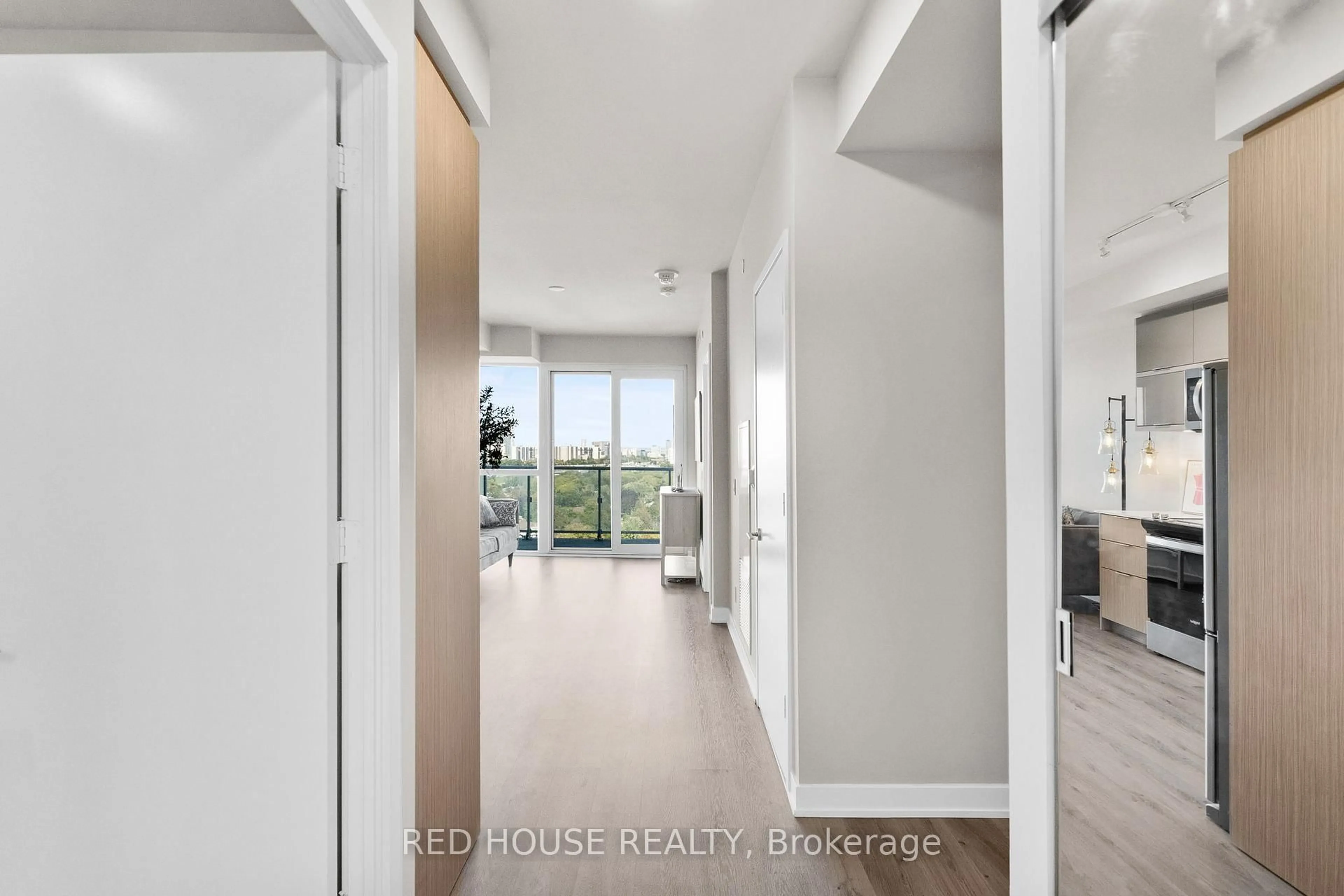 Indoor entryway for 10 Deerlick Crt #1705, Toronto Ontario M3A 0A7