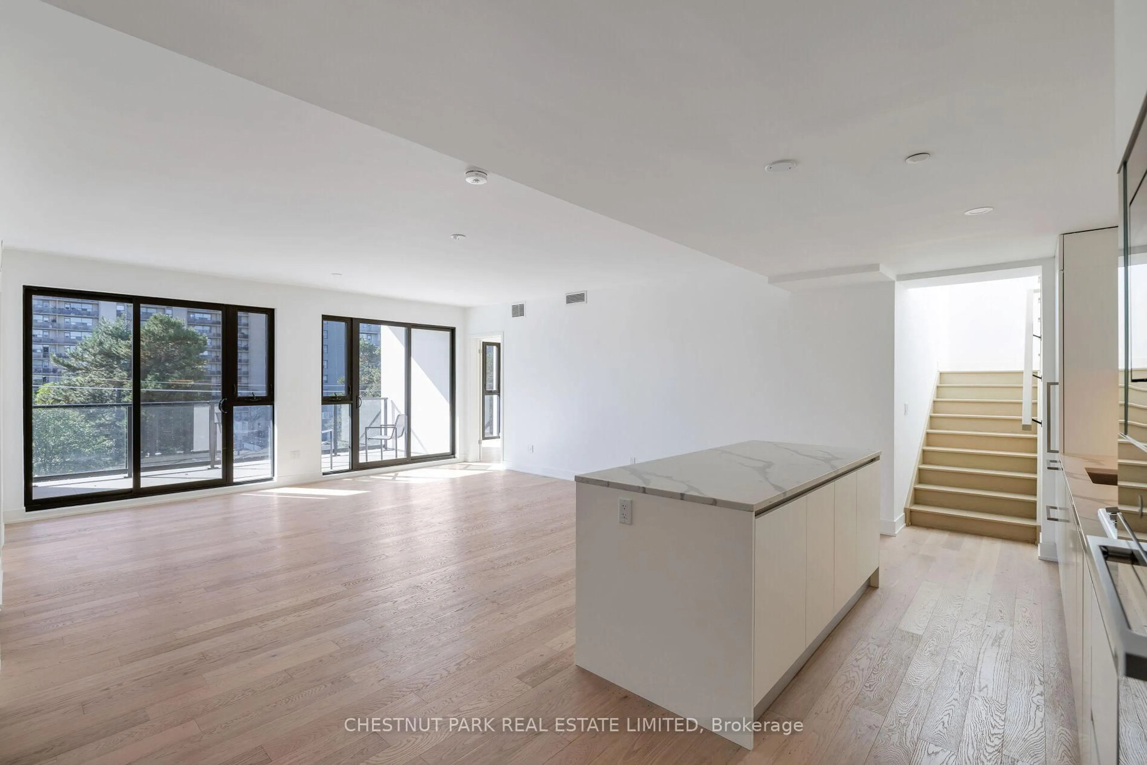 Unknown for 200 Keewatin Ave #PH406, Toronto Ontario M4P 1Z8