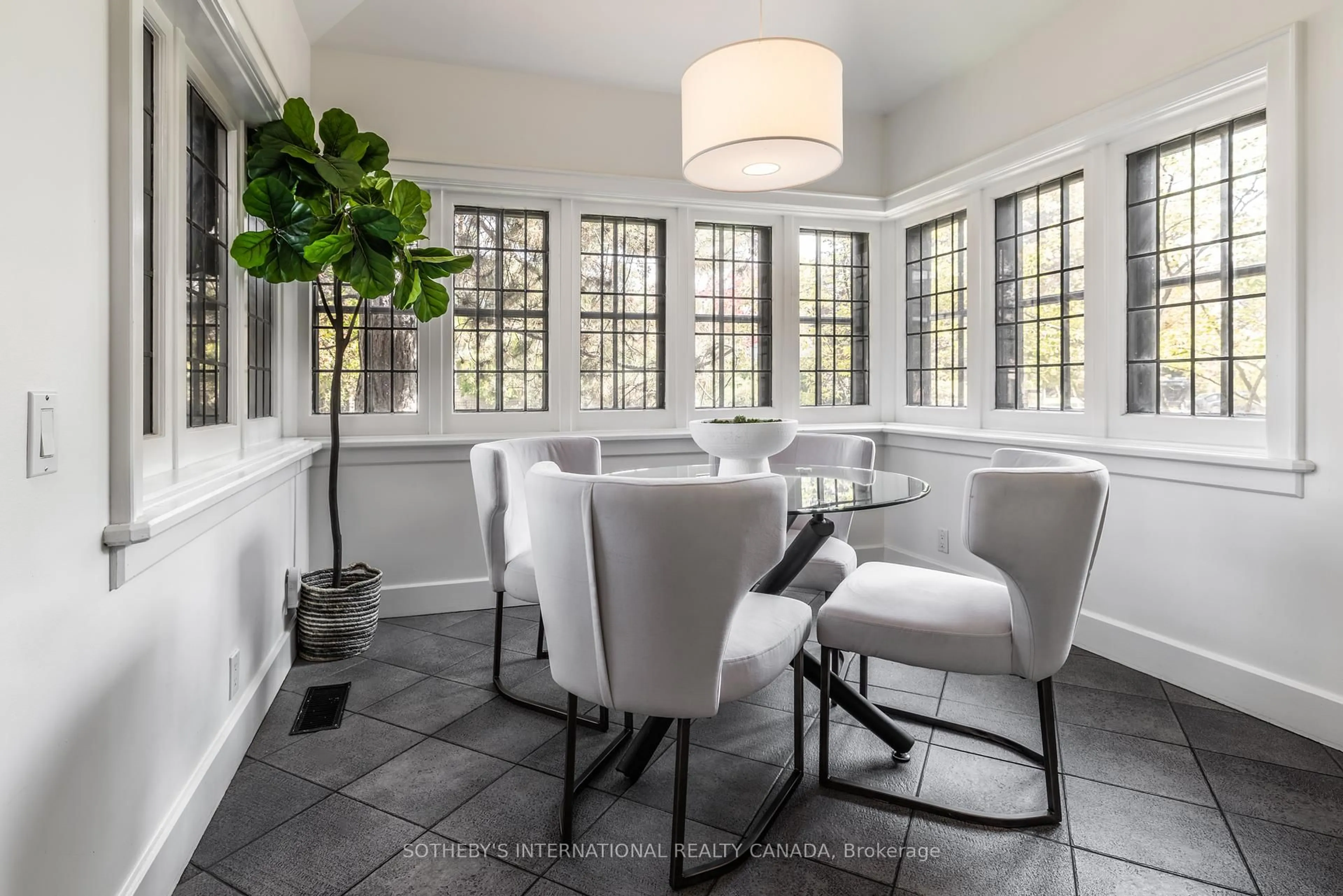 Dining room, ceramic/tile floor for 74 Inglewood Dr, Toronto Ontario M4T 1H3