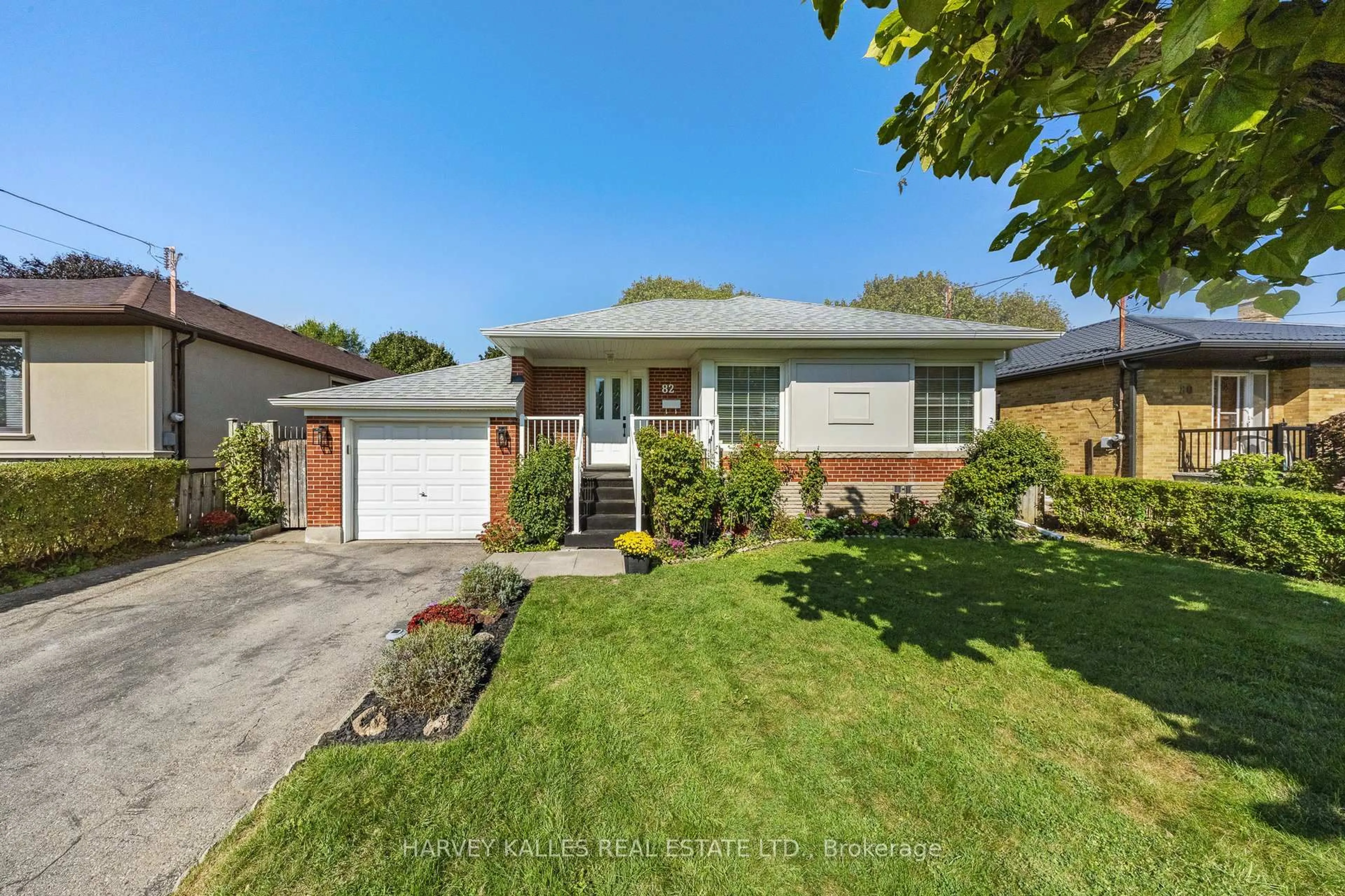 Unknown for 82 Acton Ave, Toronto Ontario M3H 4H1