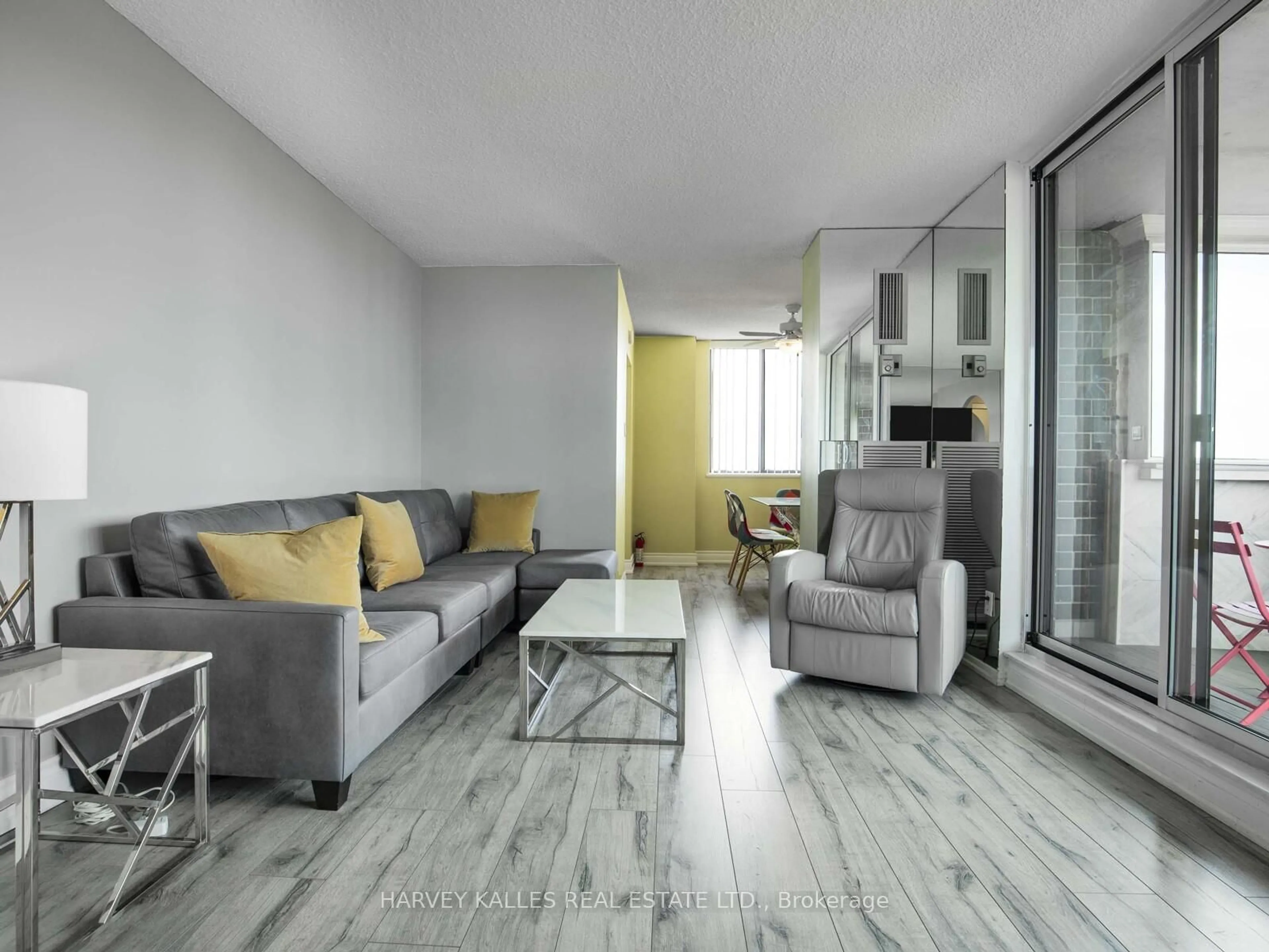 Living room with furniture, unknown for 1900 Sheppard Ave #1708, Toronto Ontario M2J 4T4