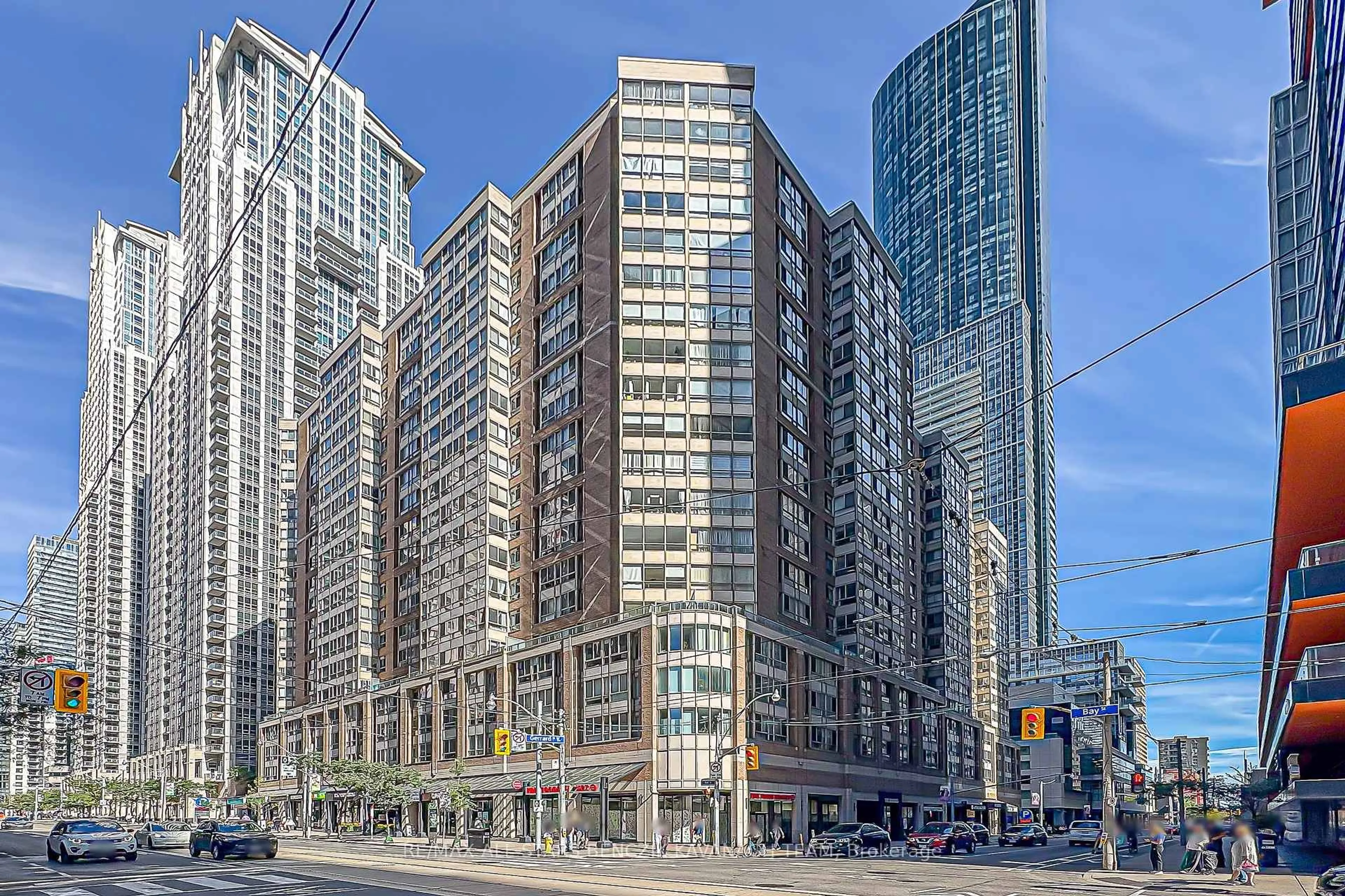 Unknown for 711 Bay St #1712, Toronto Ontario M5G 2J8