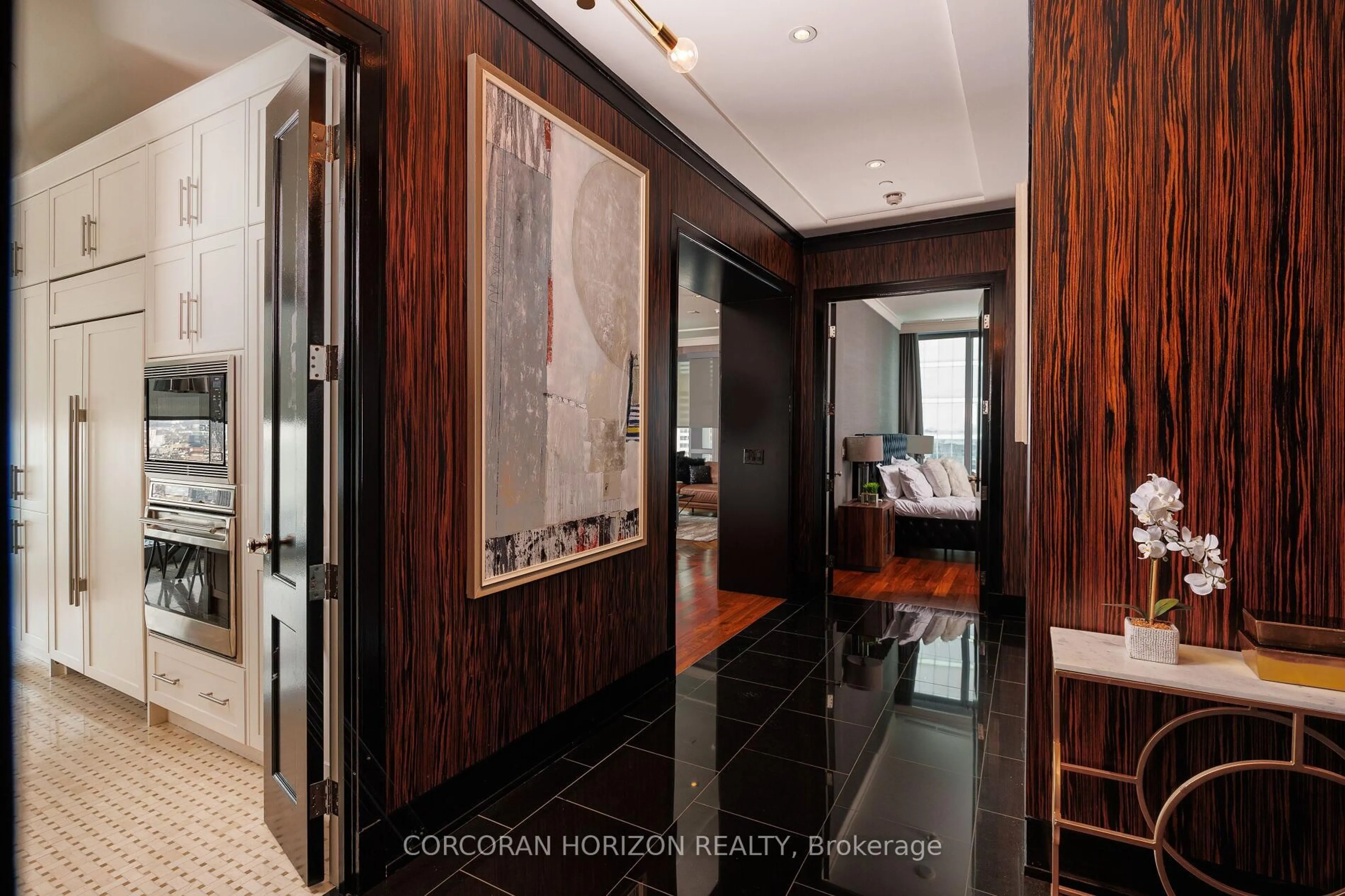 Indoor foyer for 183 Wellington St #2403, Toronto Ontario M5V 0A1