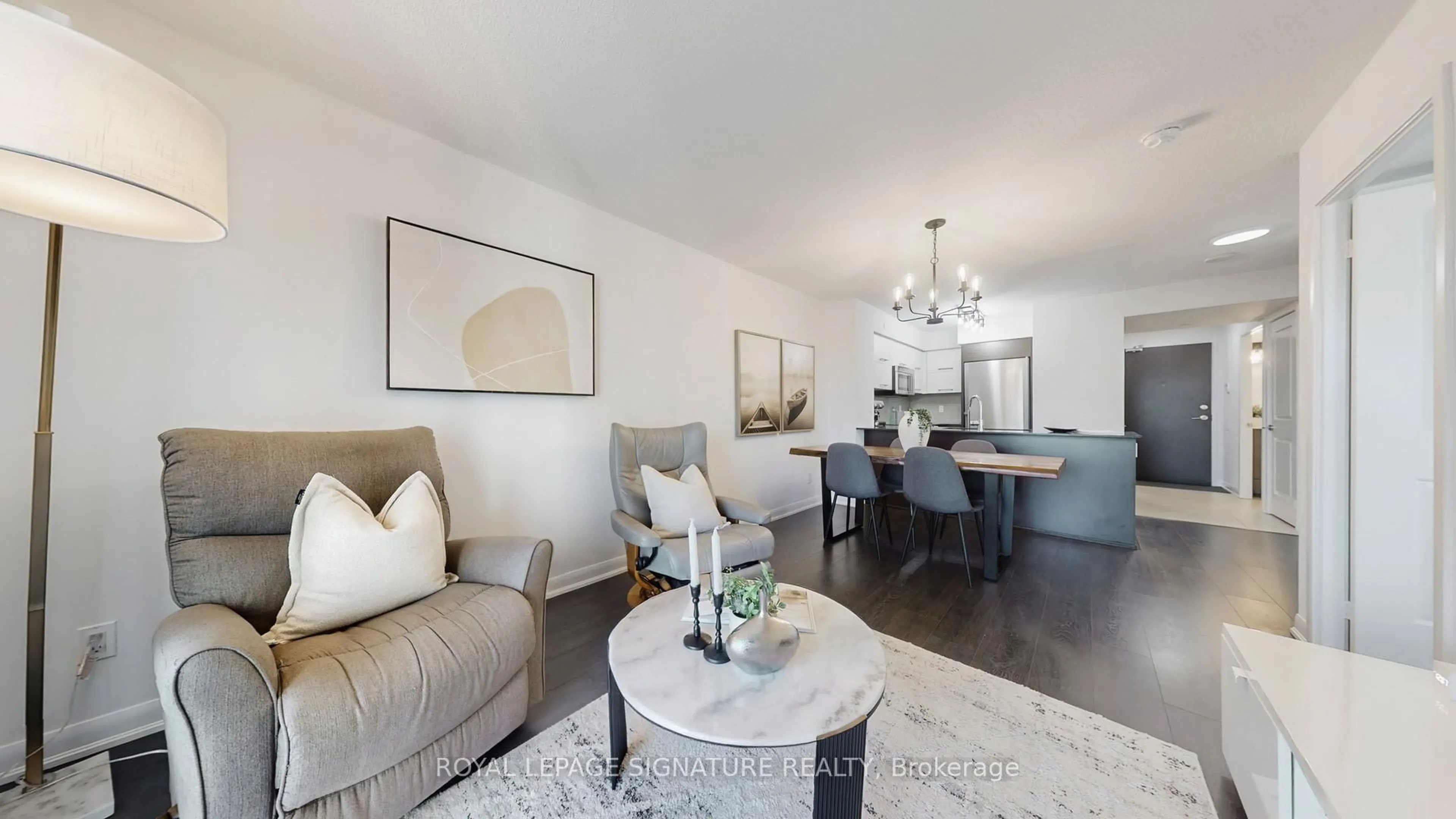 Living room with furniture, wood/laminate floor for 5162 Yonge St #1807, Toronto Ontario M2N 0E9