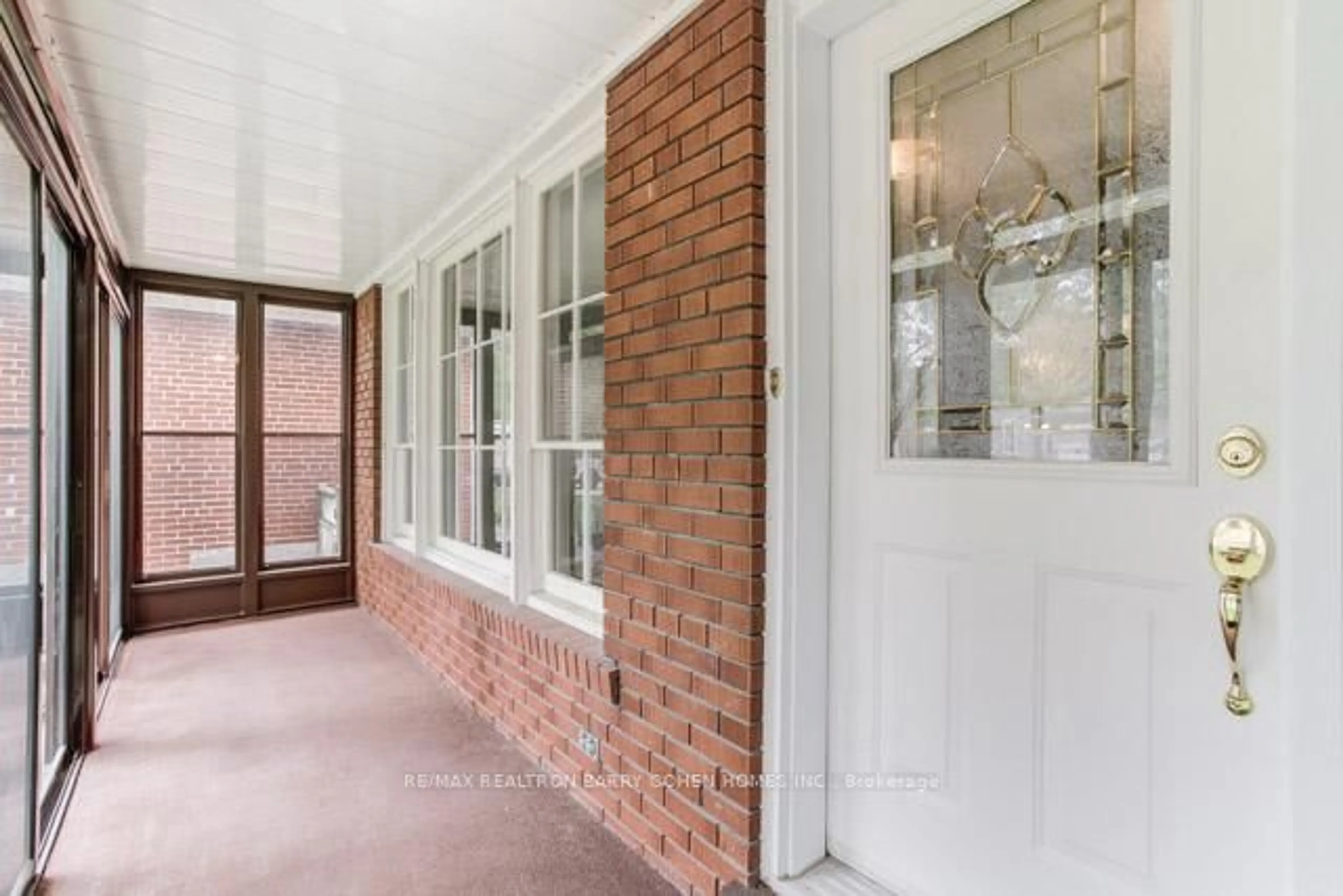 Unknown for 240 Dunview Ave, Toronto Ontario M2N 4J2
