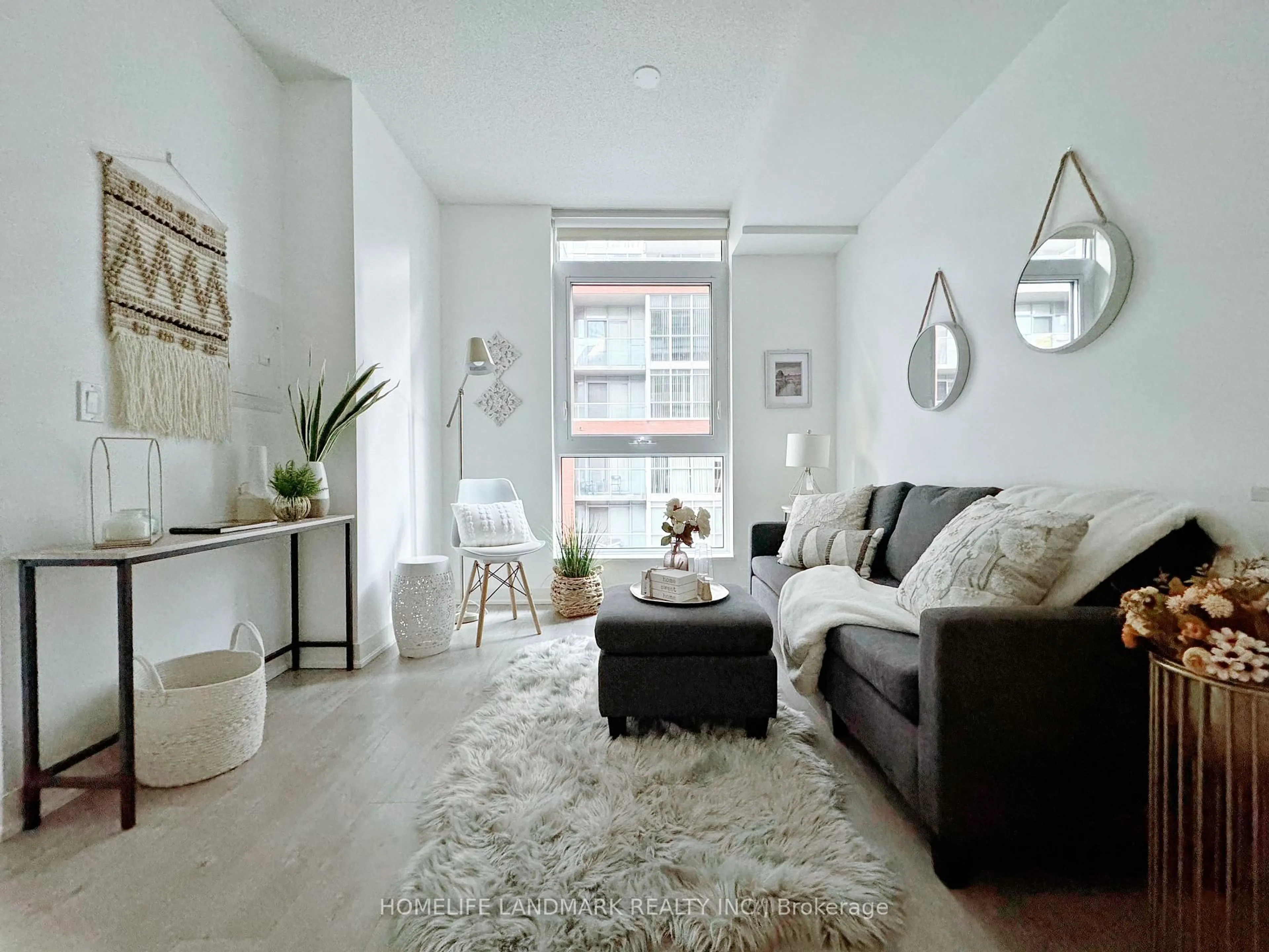 Living room with furniture, unknown for 30 Nelson St #418, Toronto Ontario M5V 0H5
