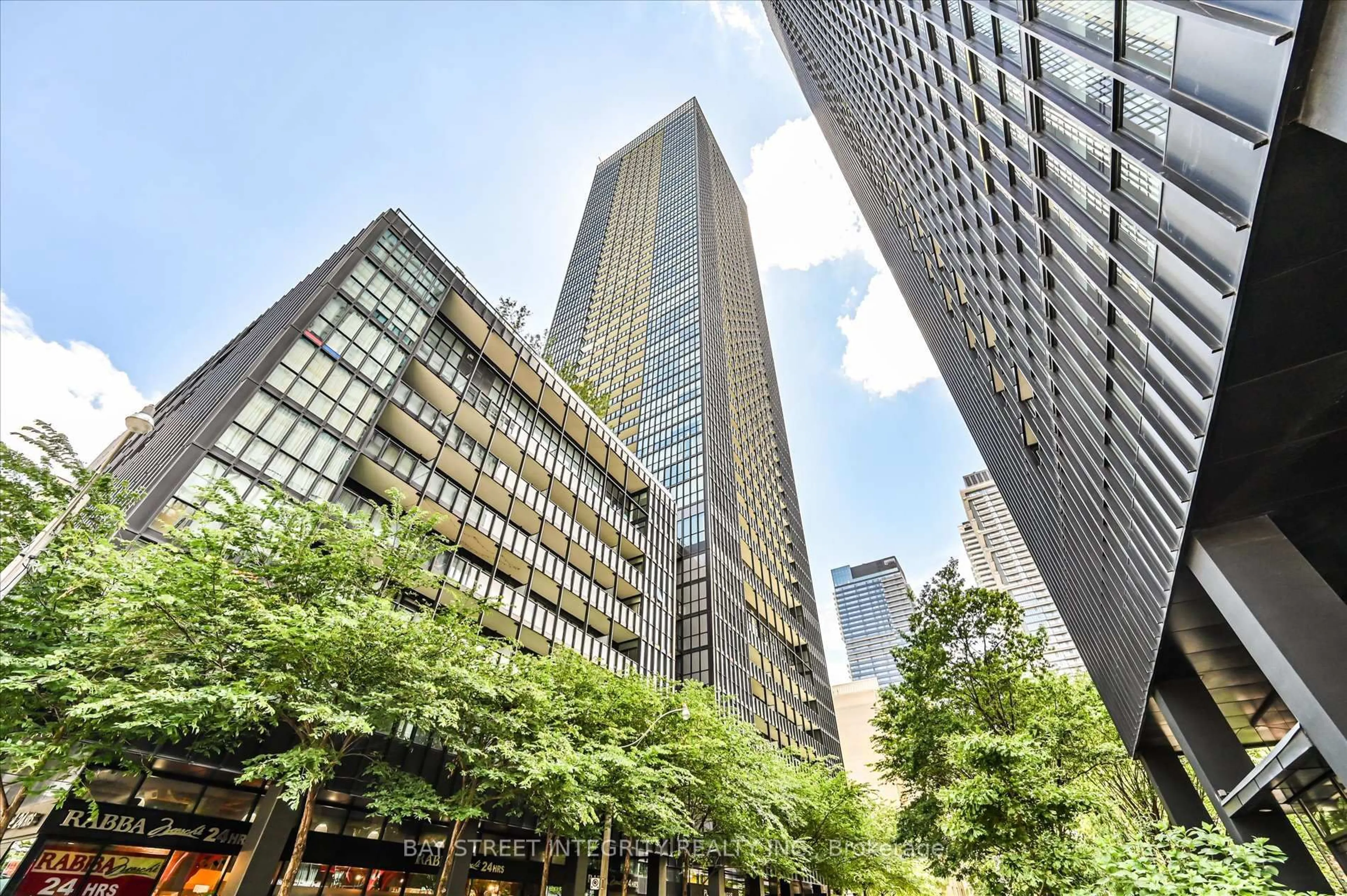 Unknown for 101 Charles St #3203, Toronto Ontario M4Y 0A9