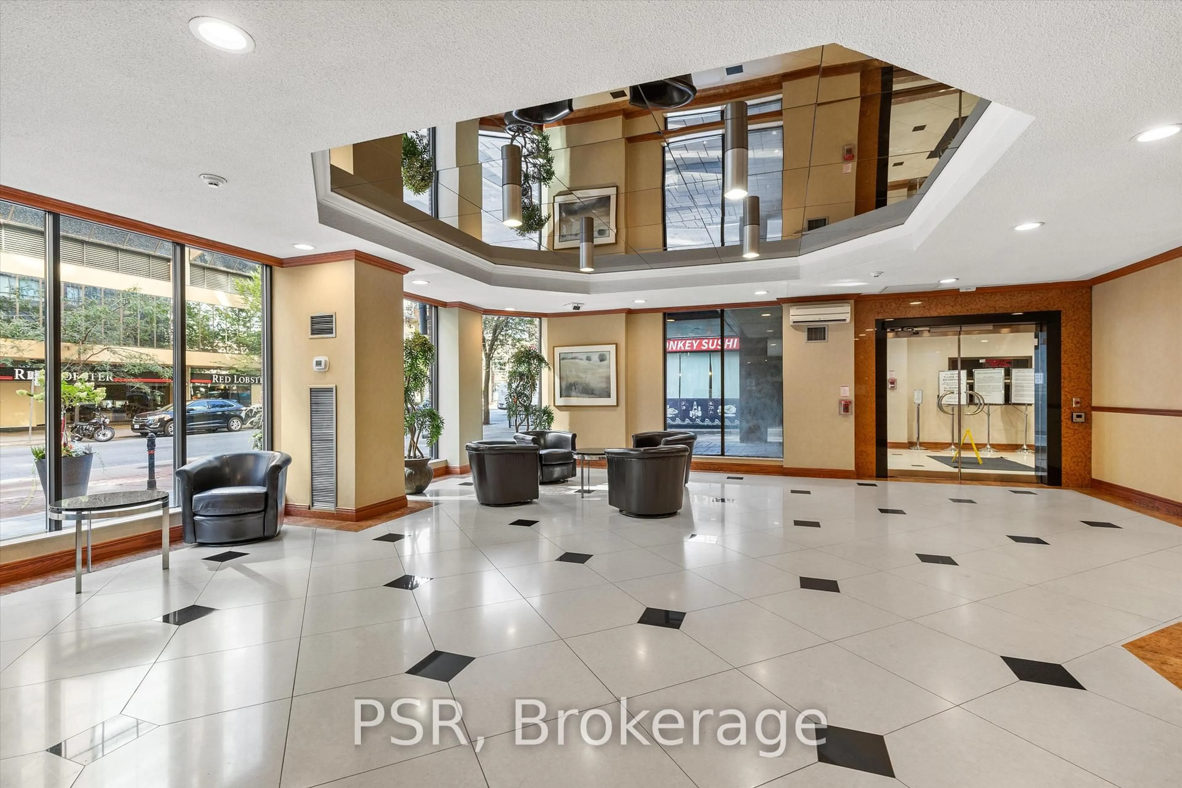 Lobby for 633 Bay St #901, Toronto Ontario M5G 2G4