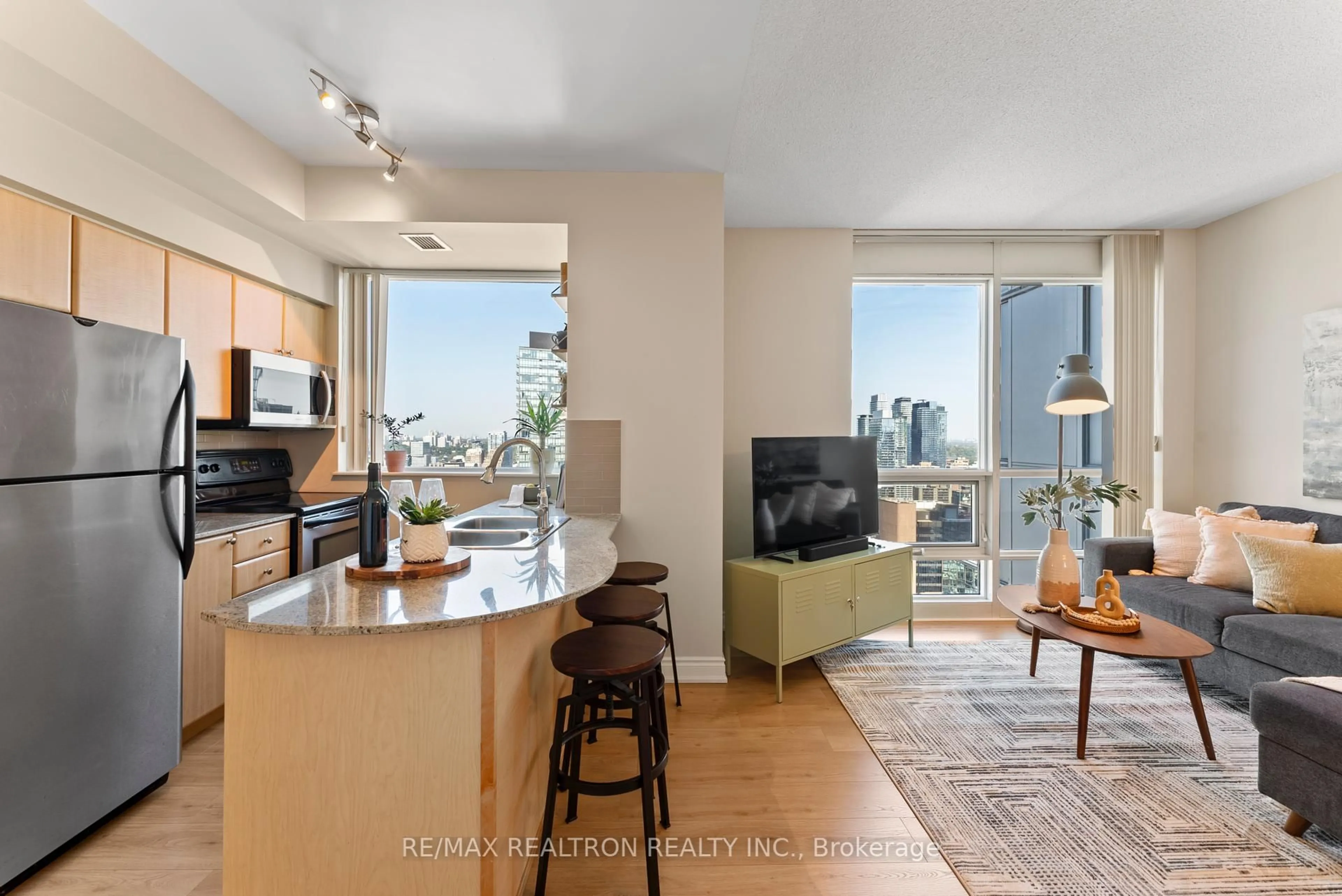Unknown for 763 Bay St #4609, Toronto Ontario M5G 2R3