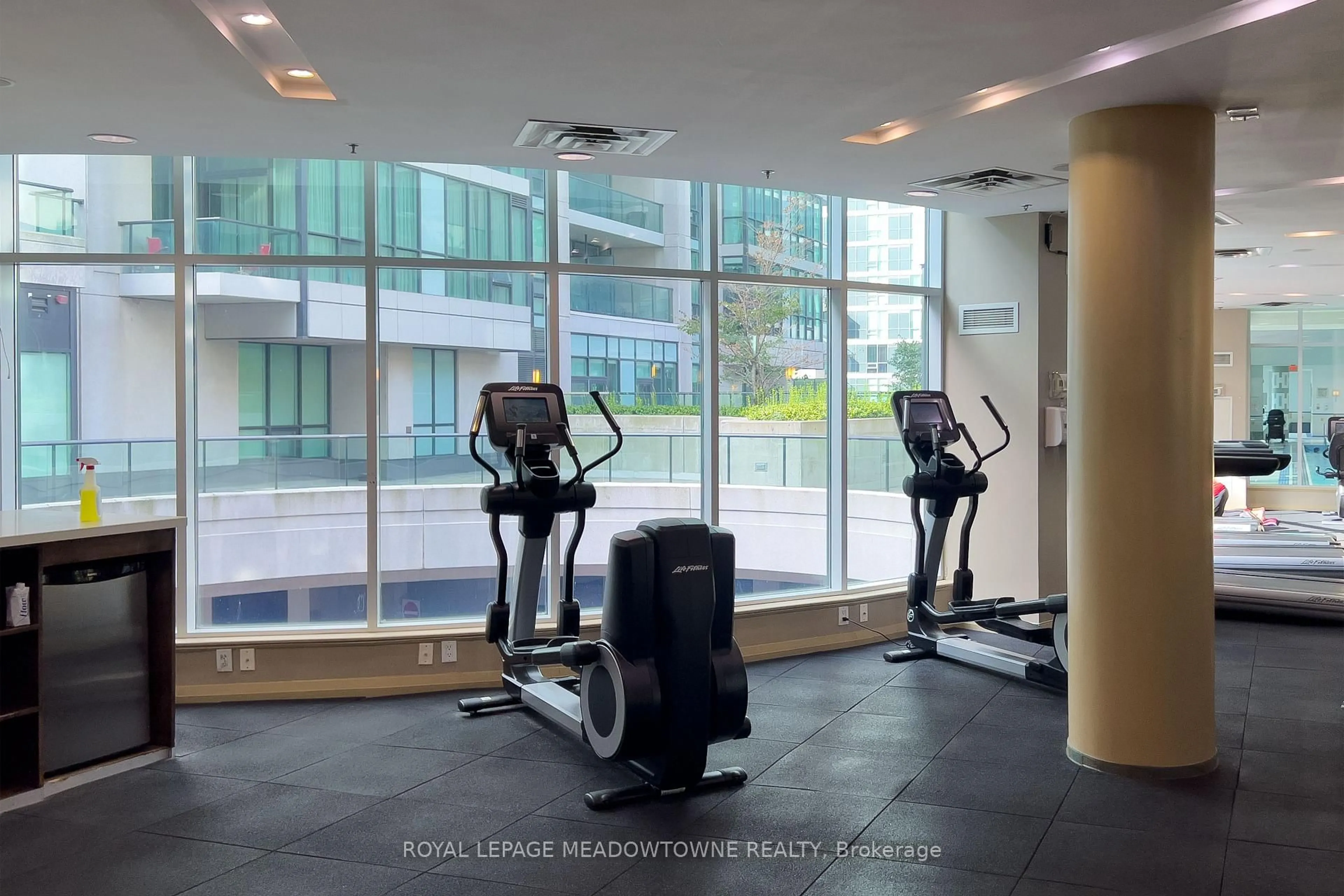 Gym or fitness room for 18 Harbour St #1805, Toronto Ontario M5J 2Z6