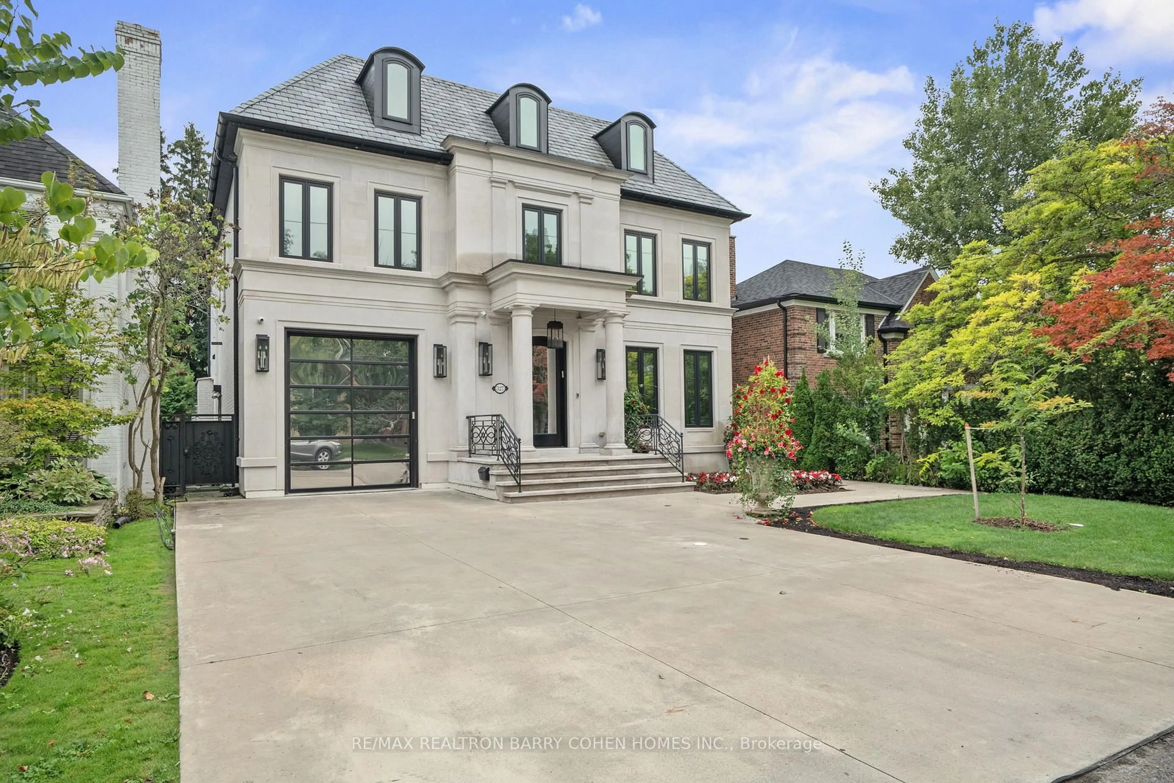 Home with brick exterior material, street for 327 Cortleigh Blvd, Toronto Ontario M5N 1R2