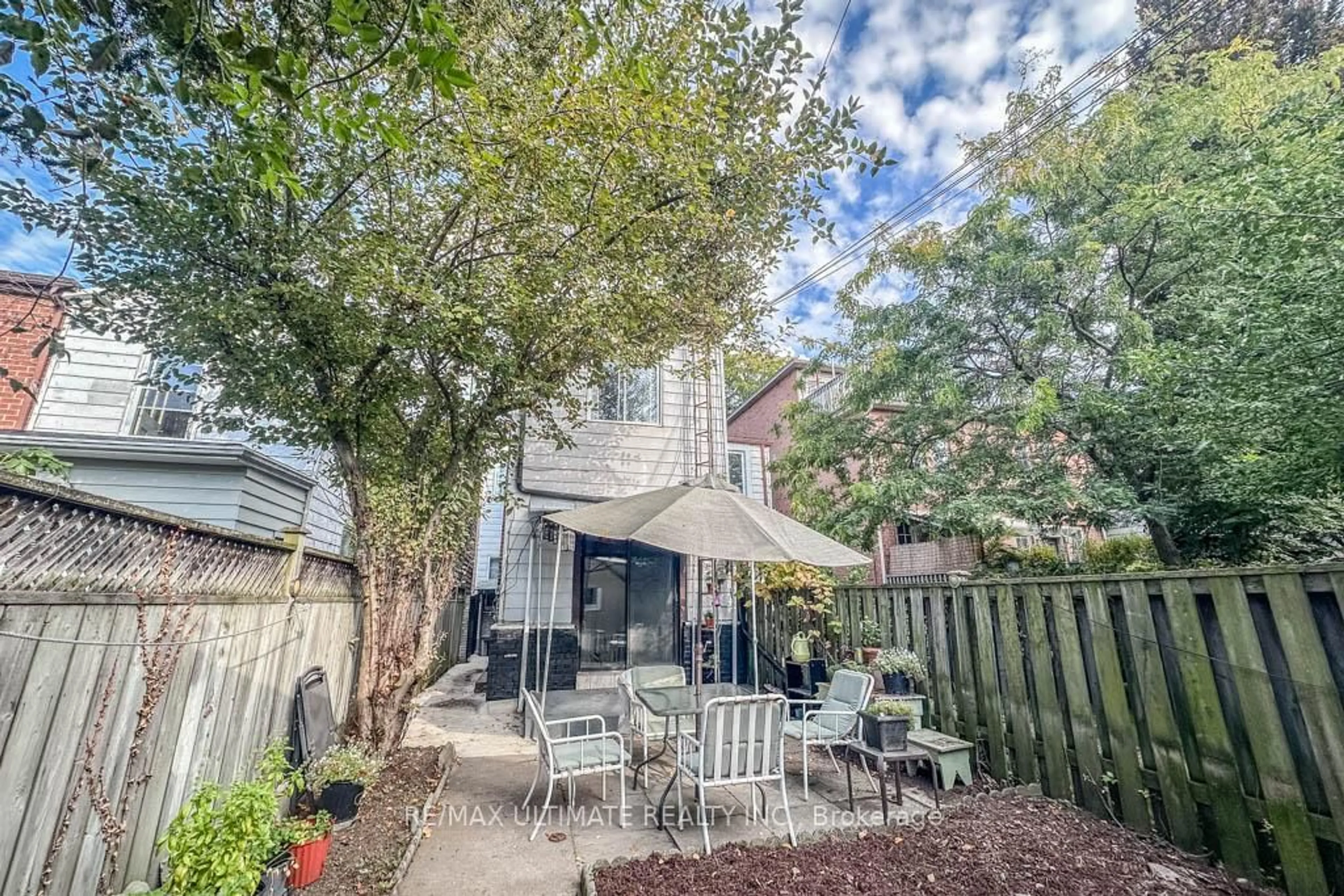 Patio, street for 54 Brookfield St, Toronto Ontario M6J 3A9
