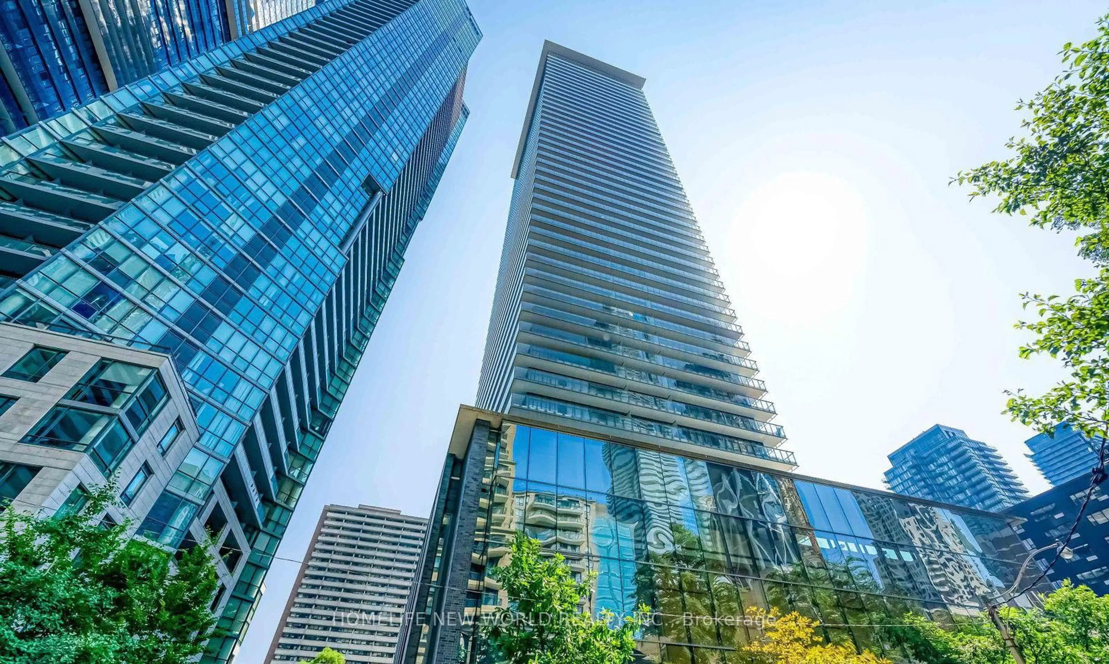 Unknown for 33 Charles St #2109, Toronto Ontario M4Y 0A2