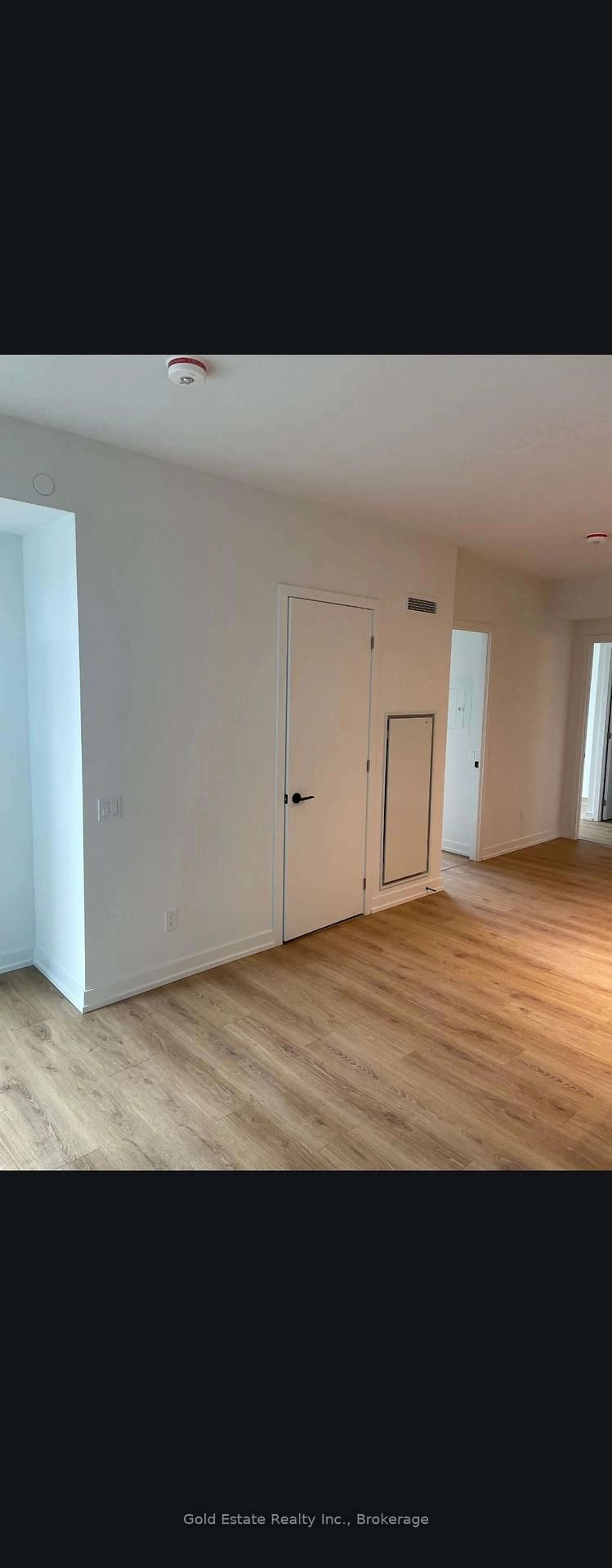 A pic of a room for 33 Parliament St #1604, Toronto Ontario M5A 2Y2