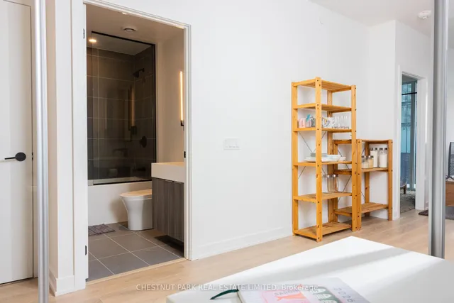 117 Broadway Ave #1807, Toronto 5