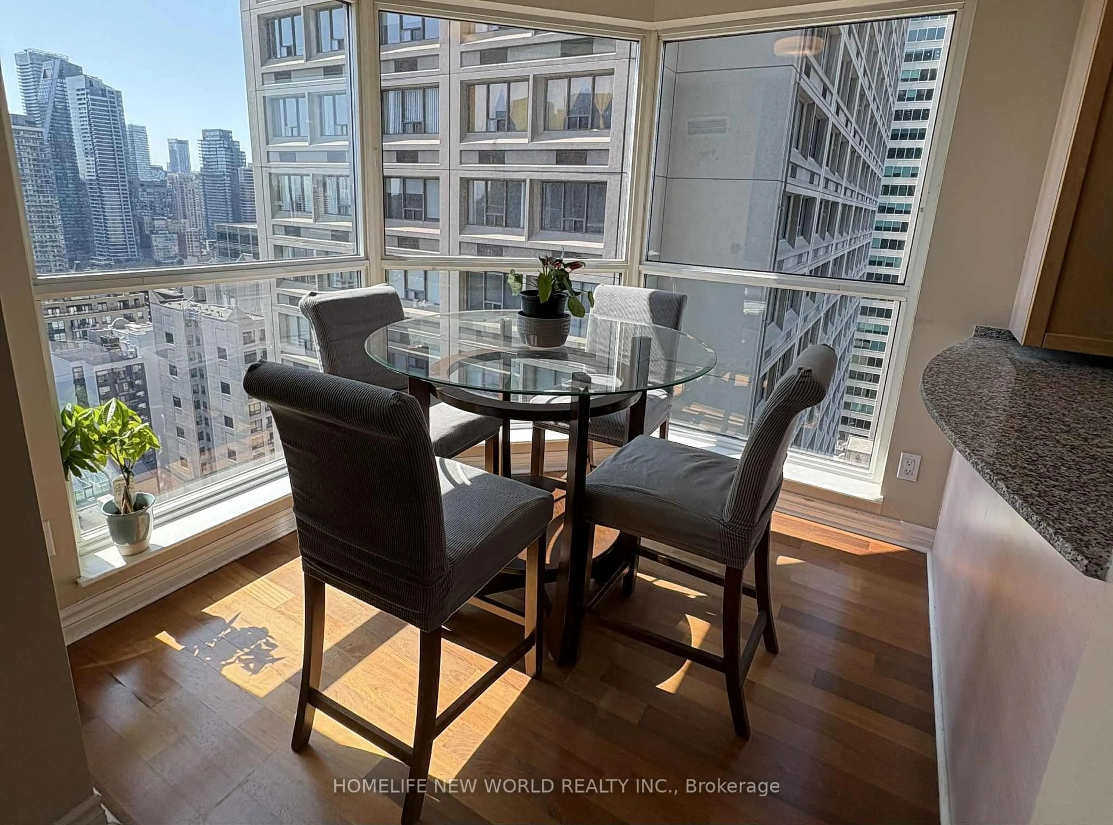 Dining room, wood/laminate floor for 8 Park Rd #3112, Toronto Ontario M4W 3S5