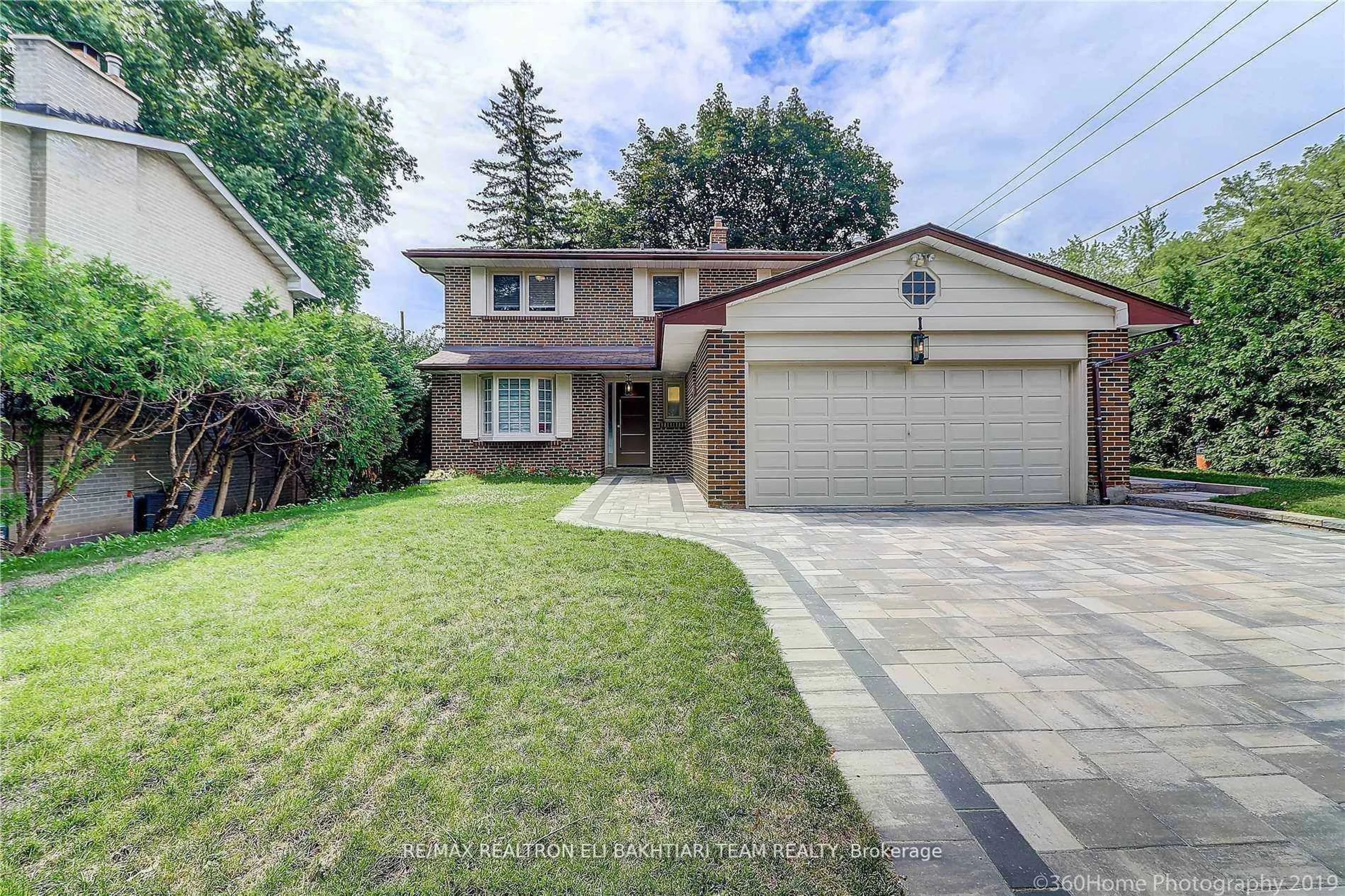 Unknown for 1 Donmac Dr, Toronto Ontario M3B 1N4