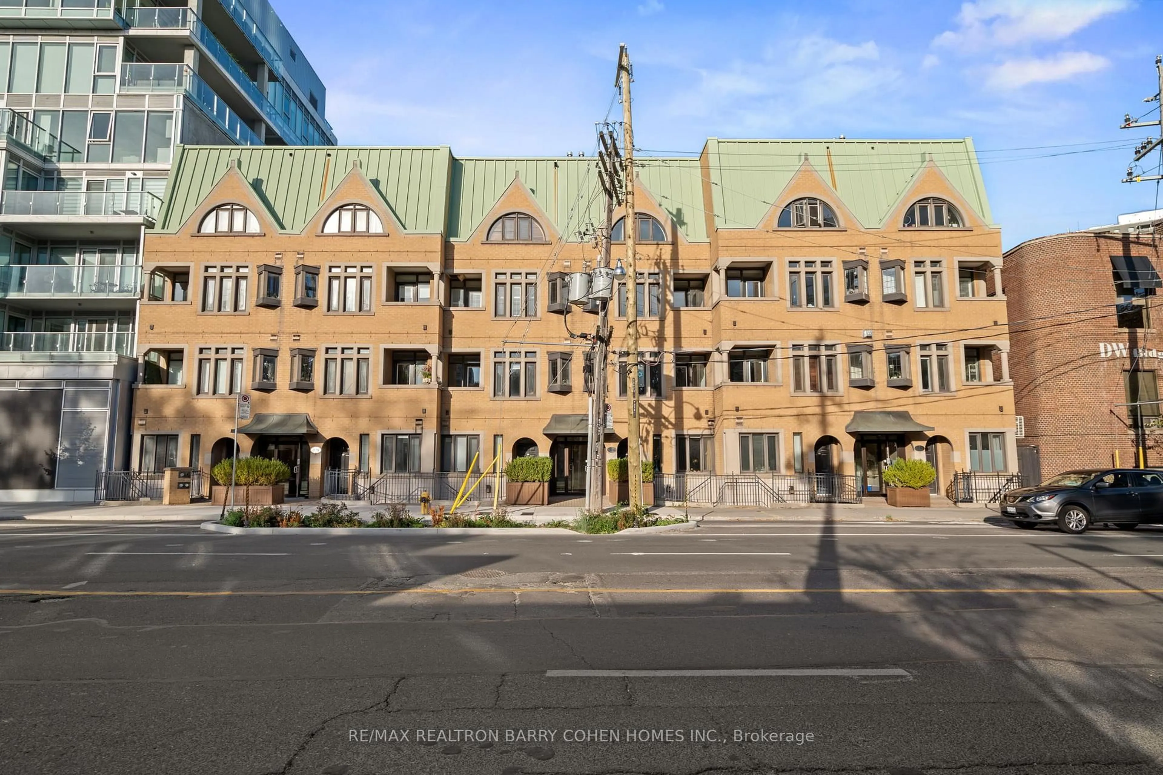 Unknown for 336 Davenport Rd #201, Toronto Ontario M5R 1K6