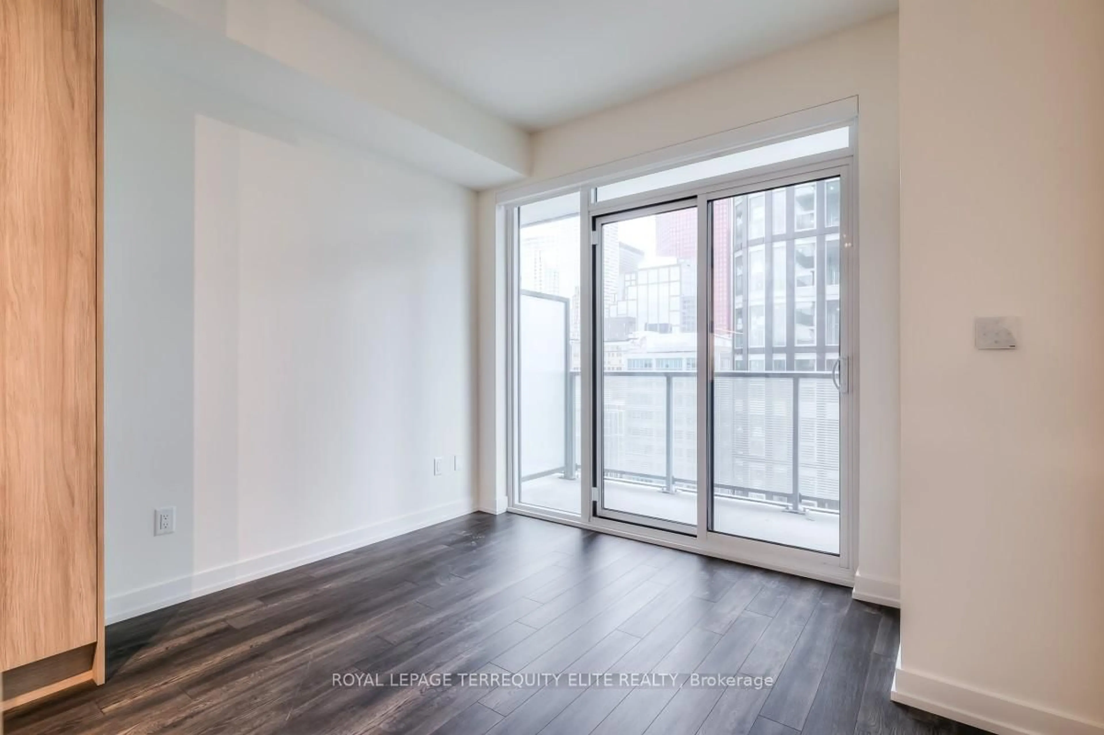 A pic of a room for 89 Church St #2210, Toronto Ontario M9N 1N4