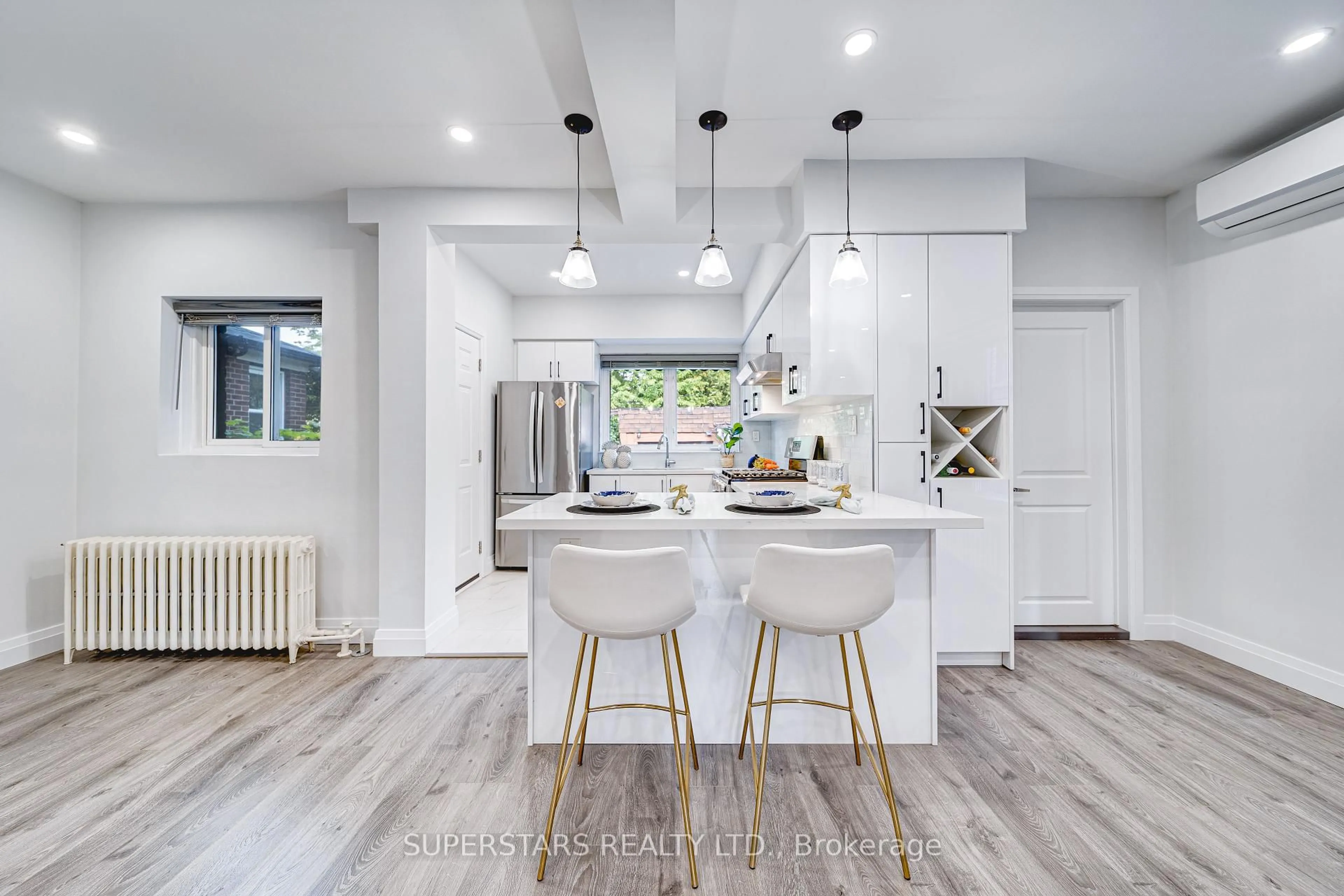 Open concept kitchen, unknown for 179 Oakwood Ave, Toronto Ontario M6E 2V1