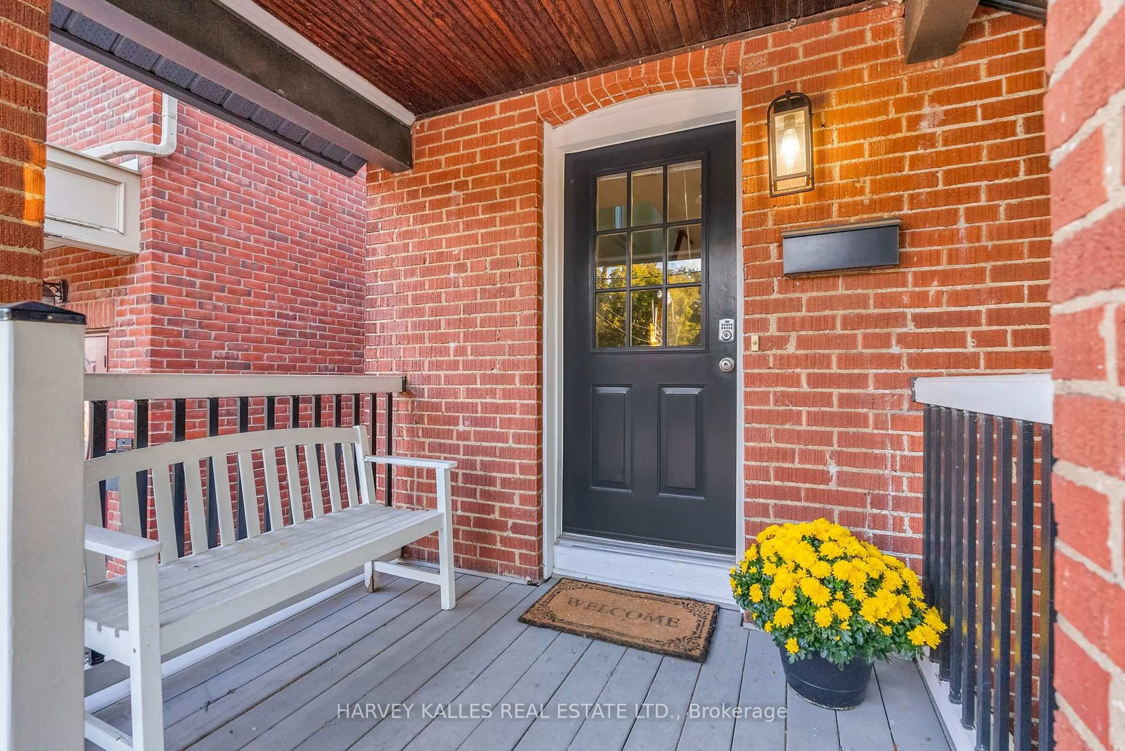 Home with brick exterior material, street for 89 Lawrence Ave, Toronto Ontario M5M 1A7