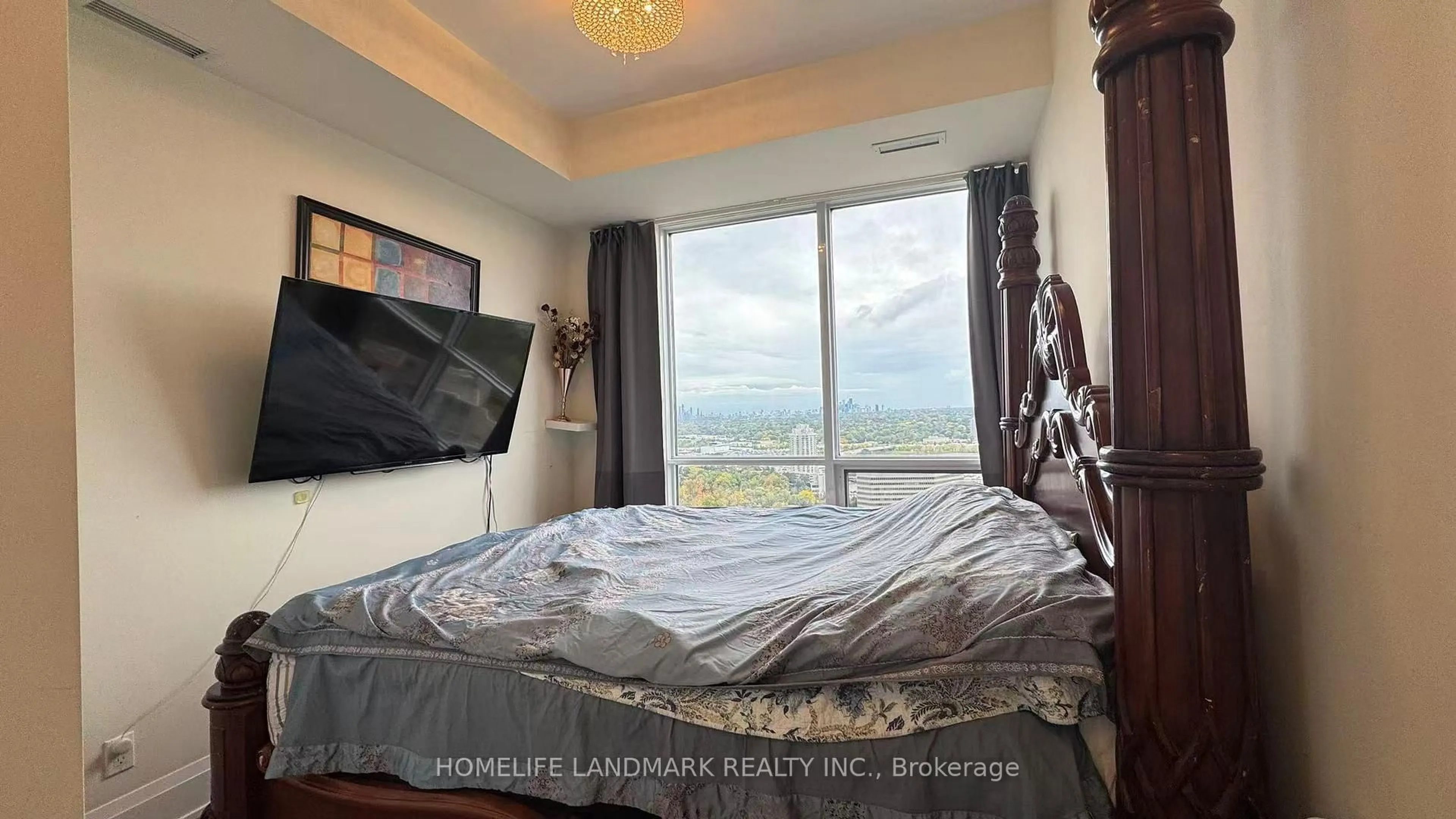 Bedroom with bed, unknown for 18 Graydon Hall Dr #PH11, Toronto Ontario M3A 0A4