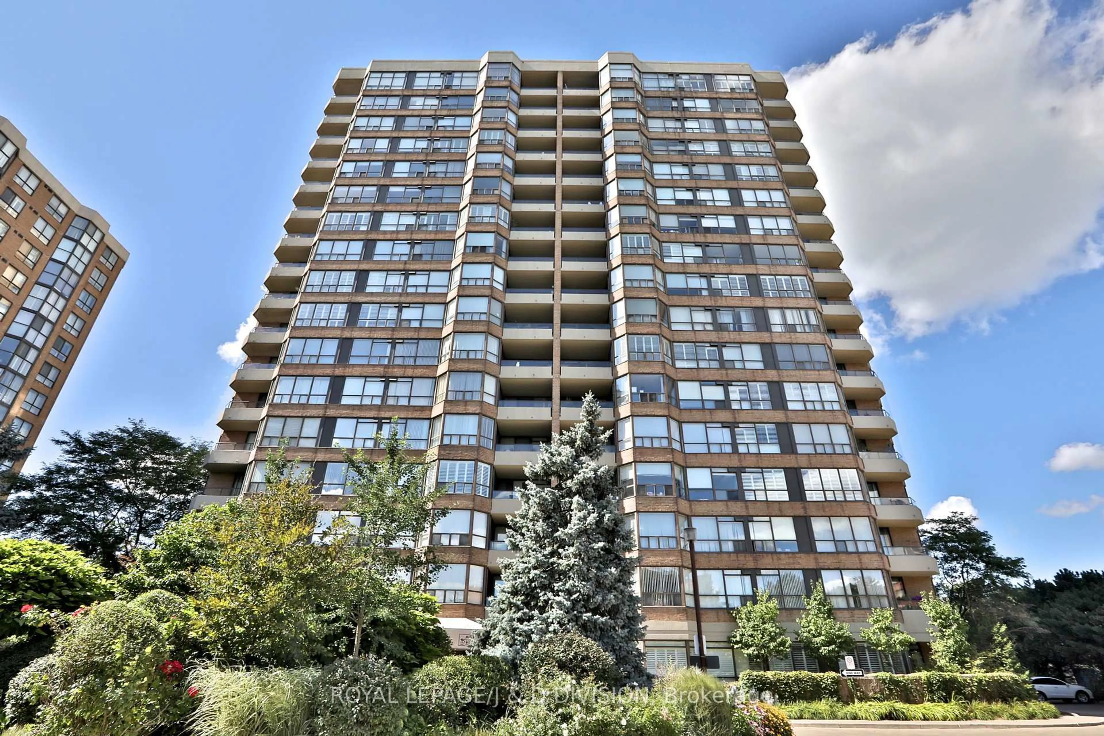 Unknown for 268 Ridley Blvd #515, Toronto Ontario M5M 4N3