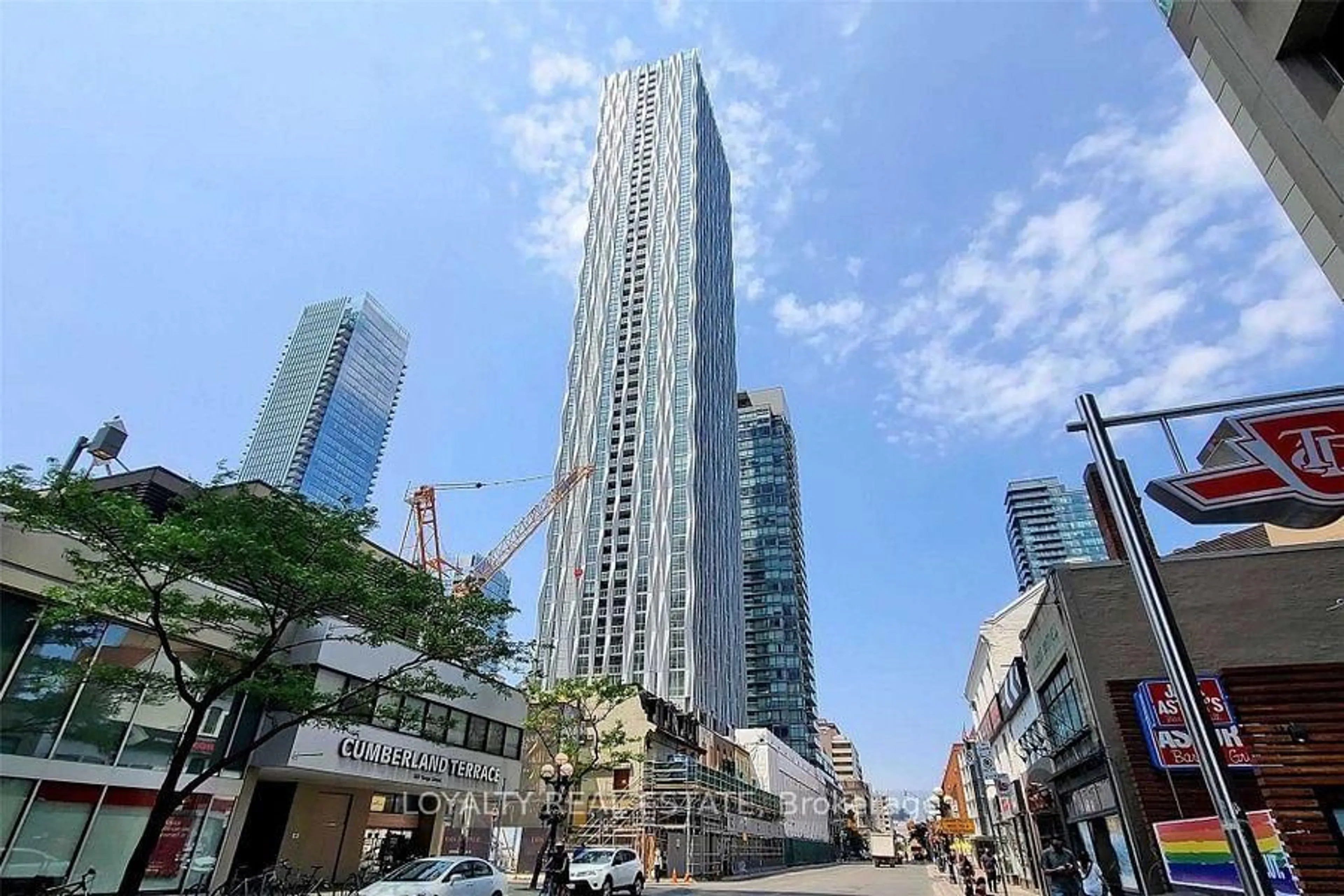 Unknown for 1 Yorkville Ave #801, Toronto Ontario M4W 0B1