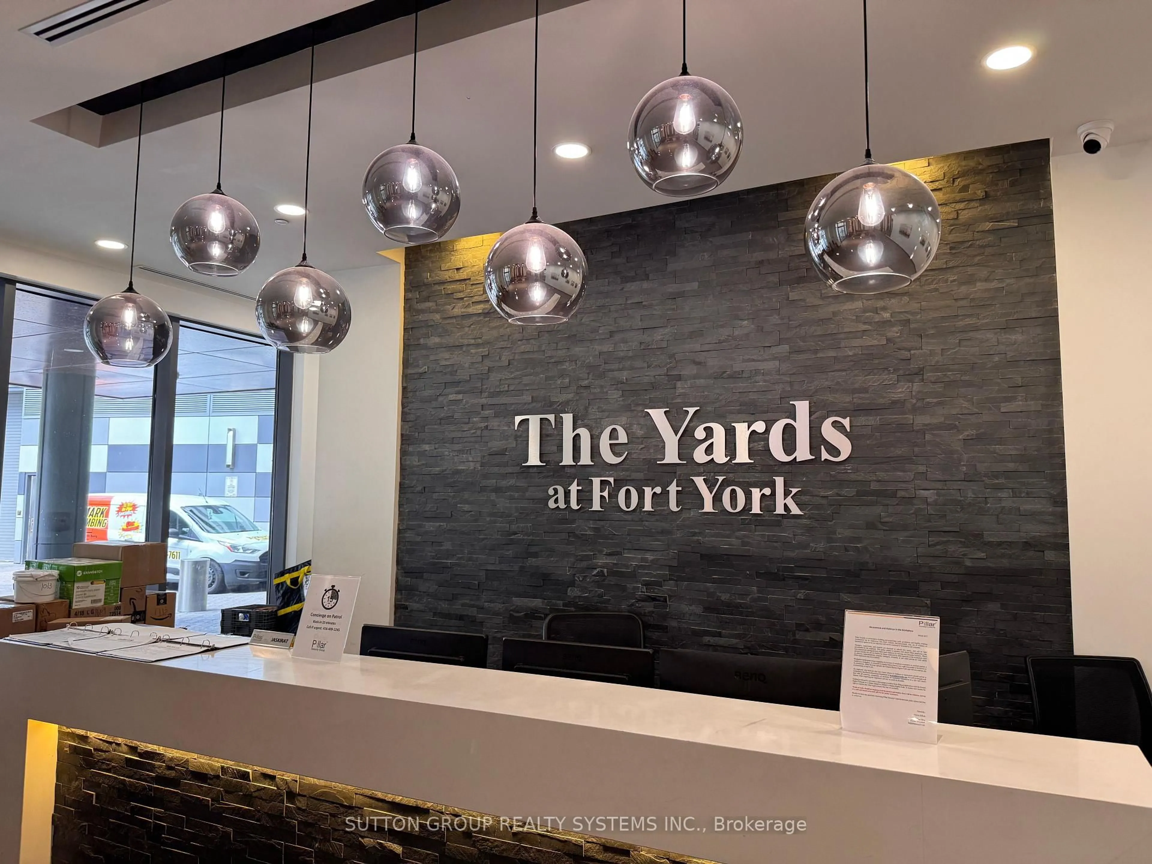 Lobby for 20 Bruyeres Mews #2908, Toronto Ontario M5V 0G8